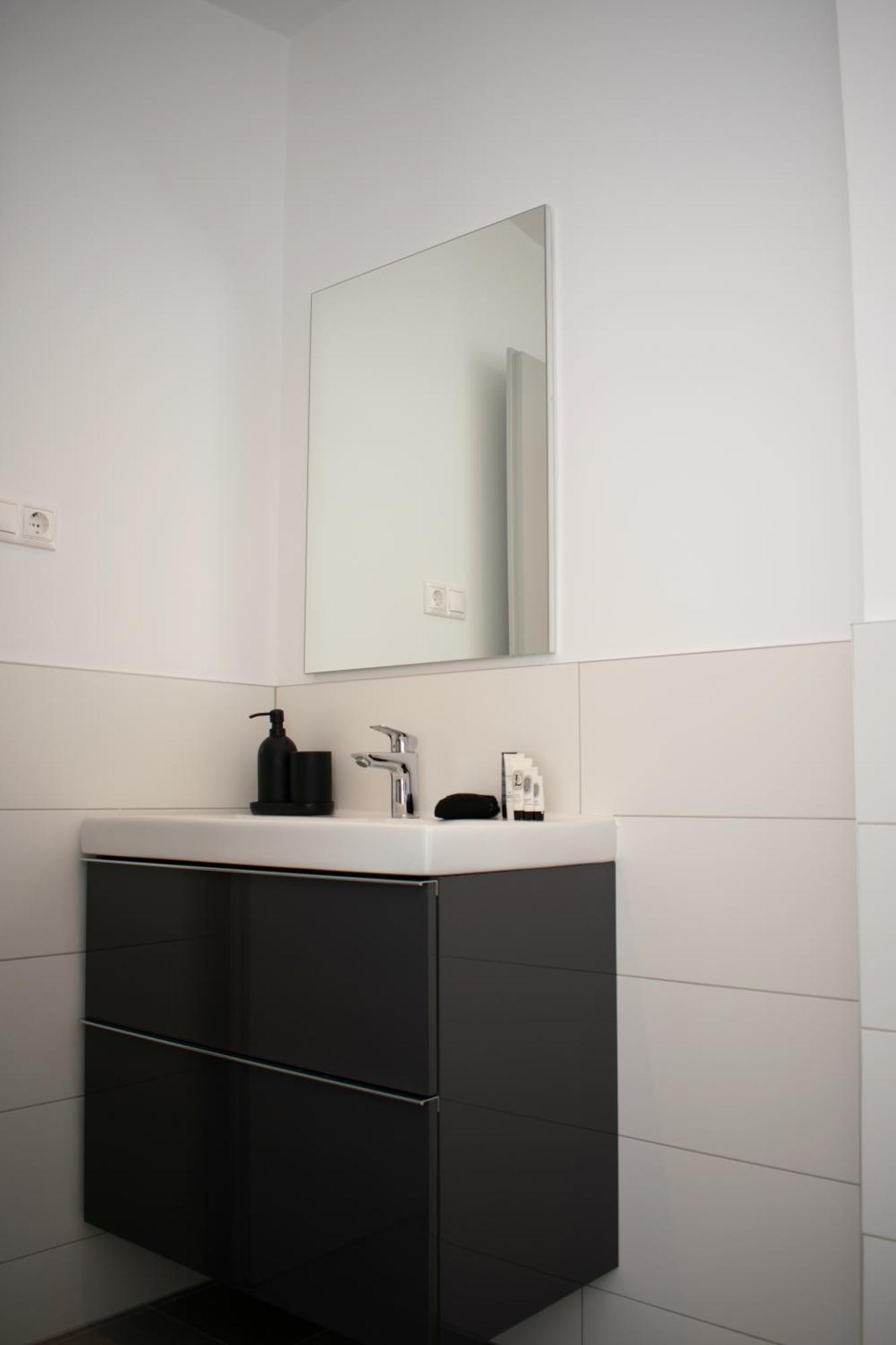 Luxury Cozy 2 Bdr Downtown Apt.7 * Budapest