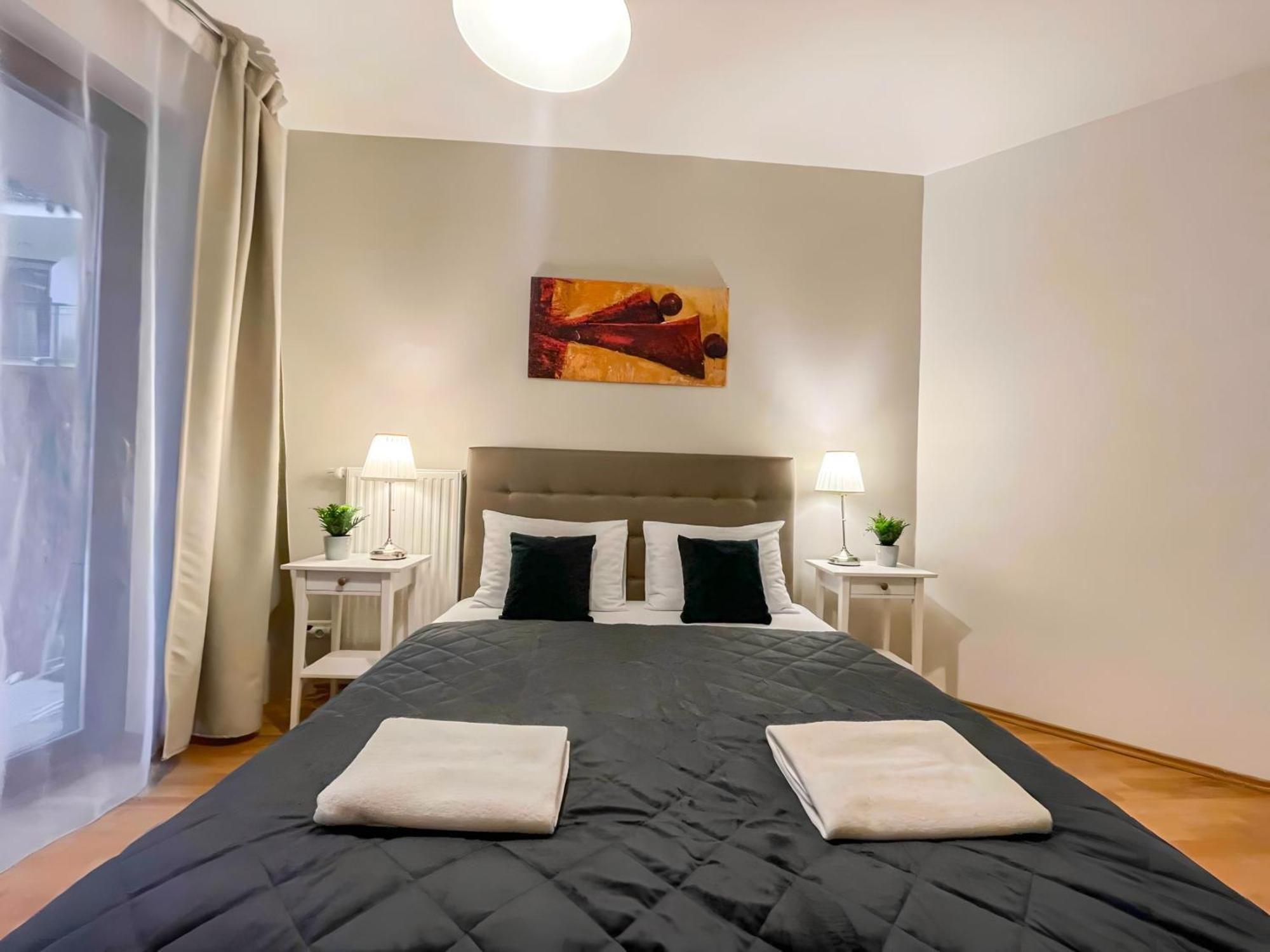 K321 Elitehost Kiraly Apartamento *