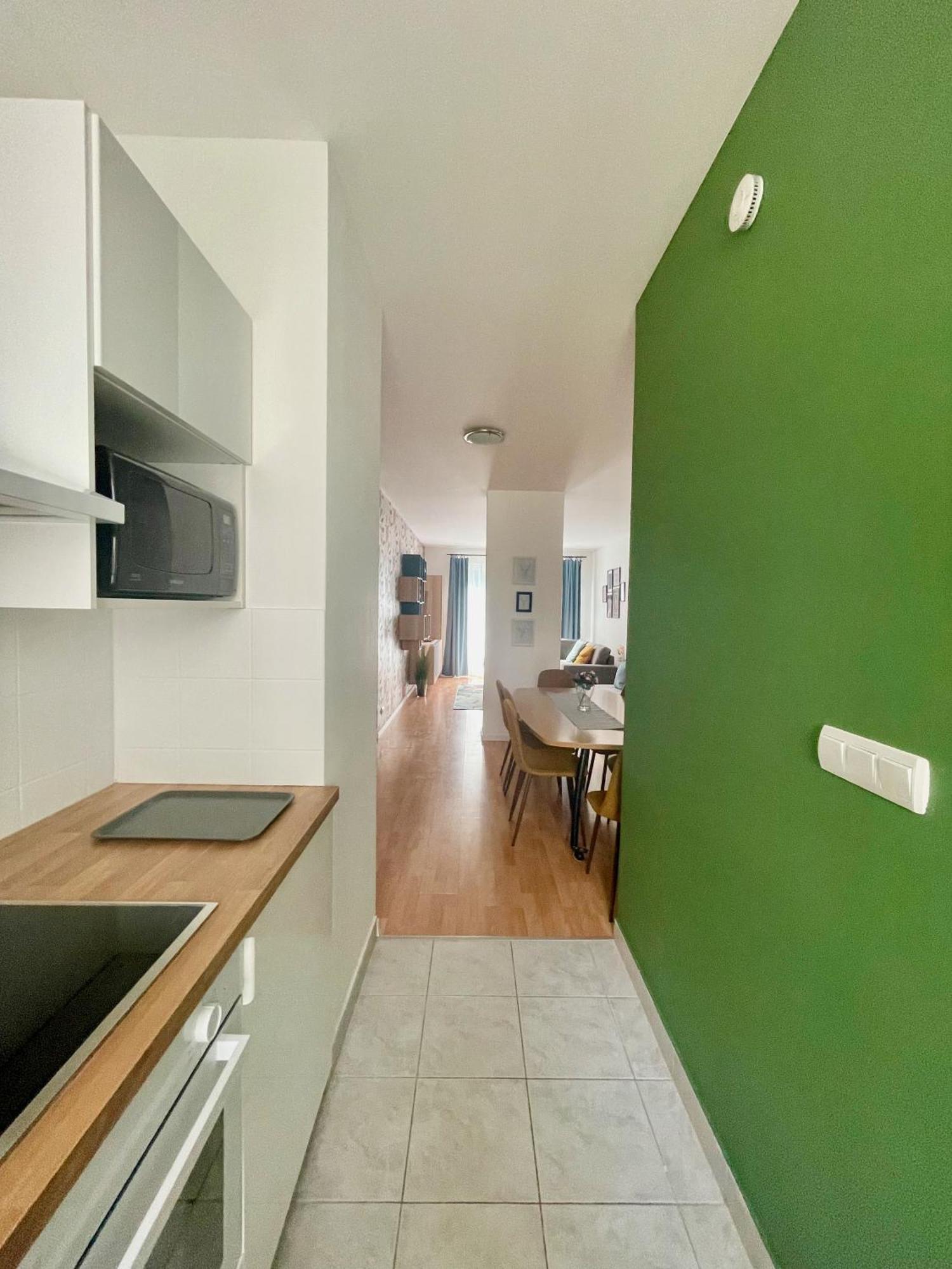 #klauzal11#design #2bdrm #freeparking