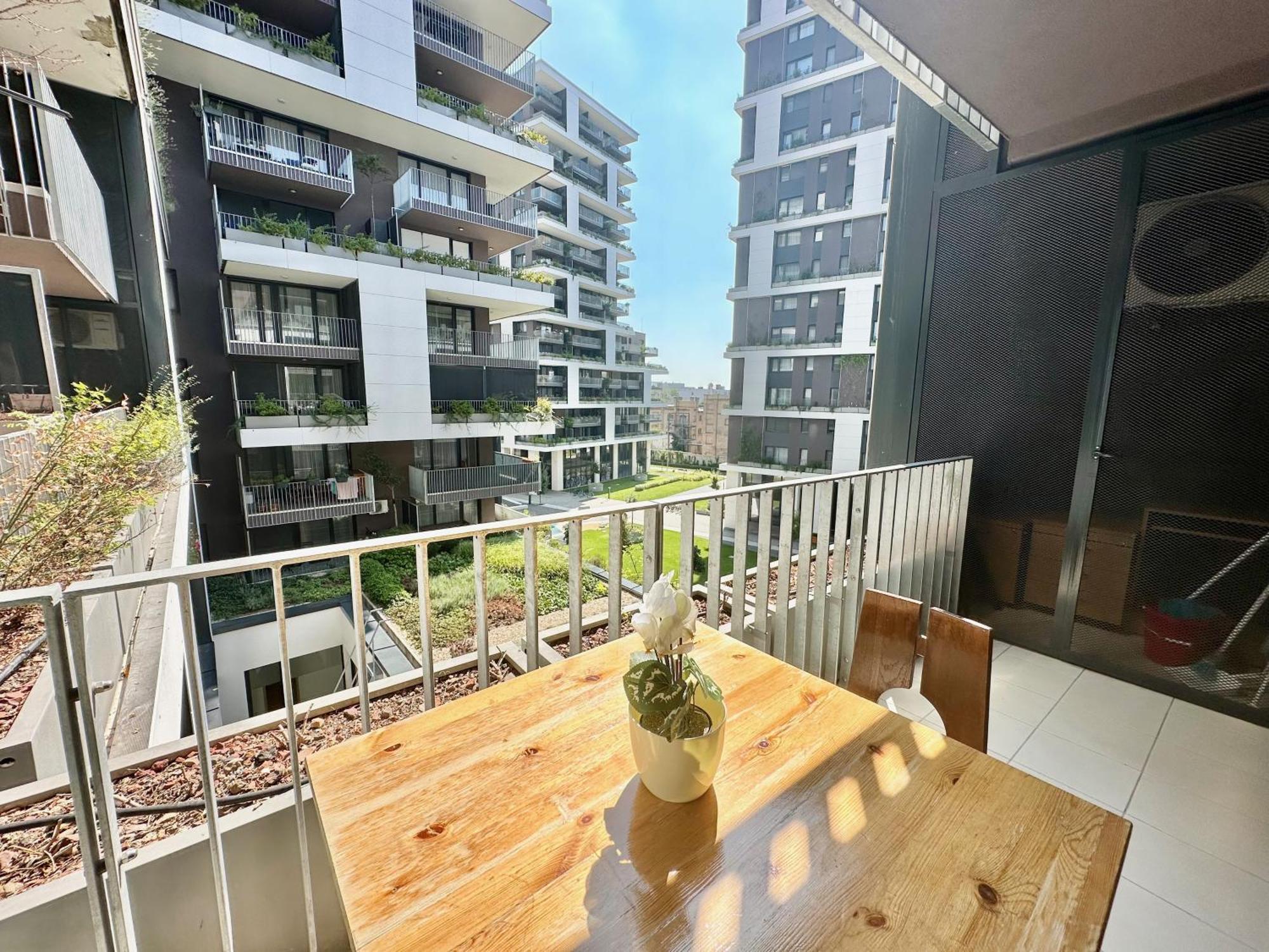 Panorama #w6 #terrace #freeparking *