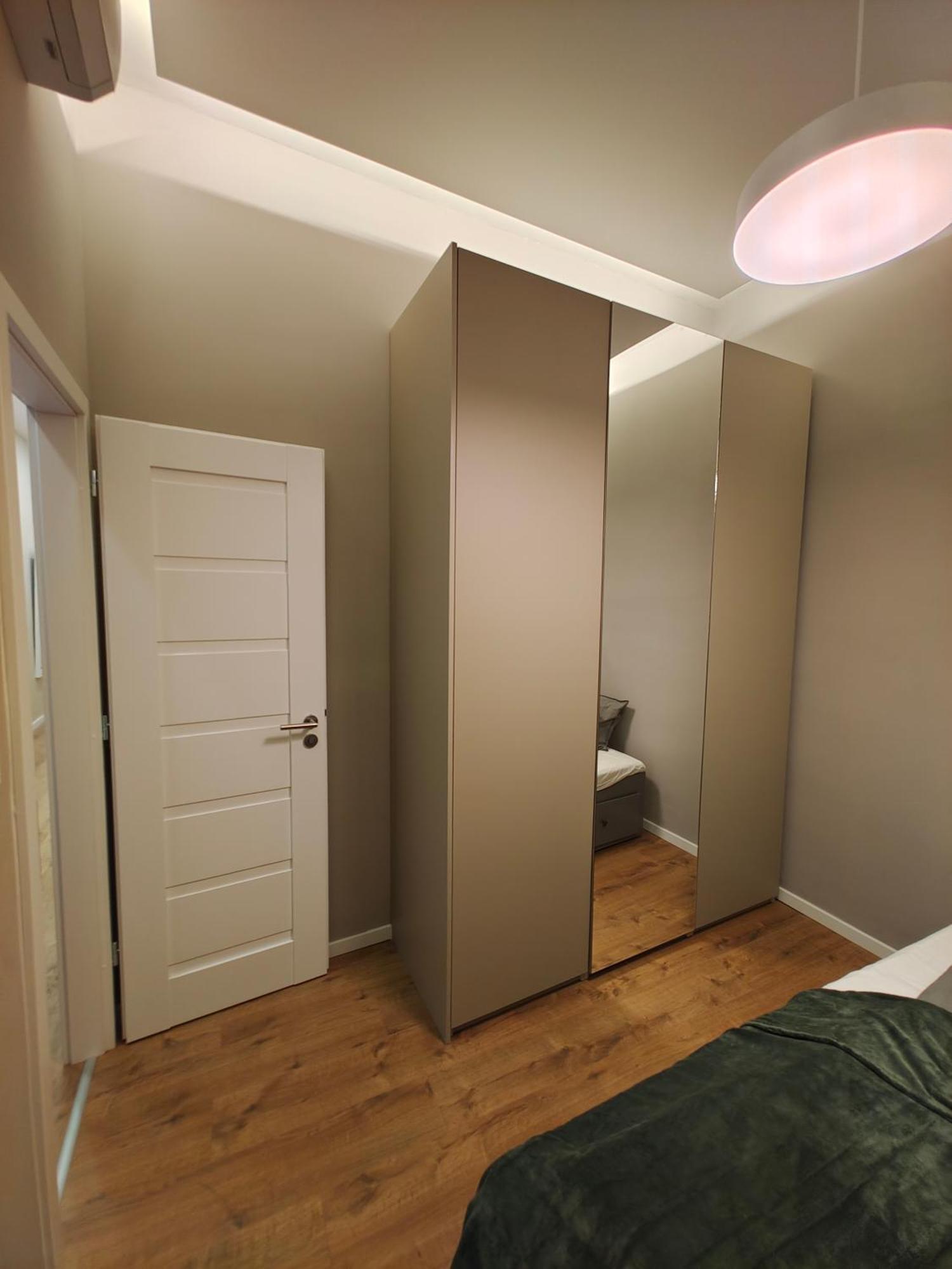 Center 2, Cozy And Modern 2br In The Center Boedapest