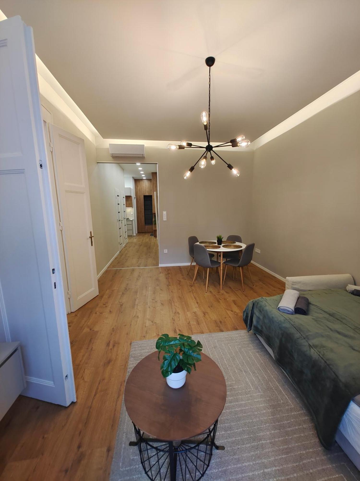 Apartmán Center 2, Cozy And Modern 2br In The Center *