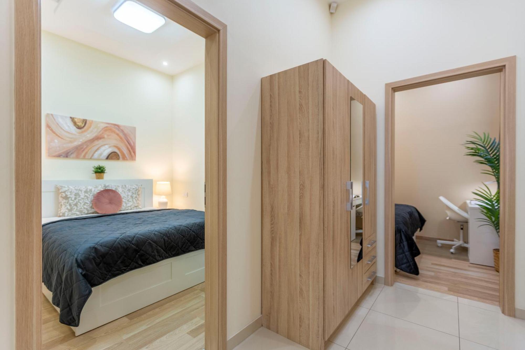 Spacious Bajcsy In The Heart Of Apartamento Budapest