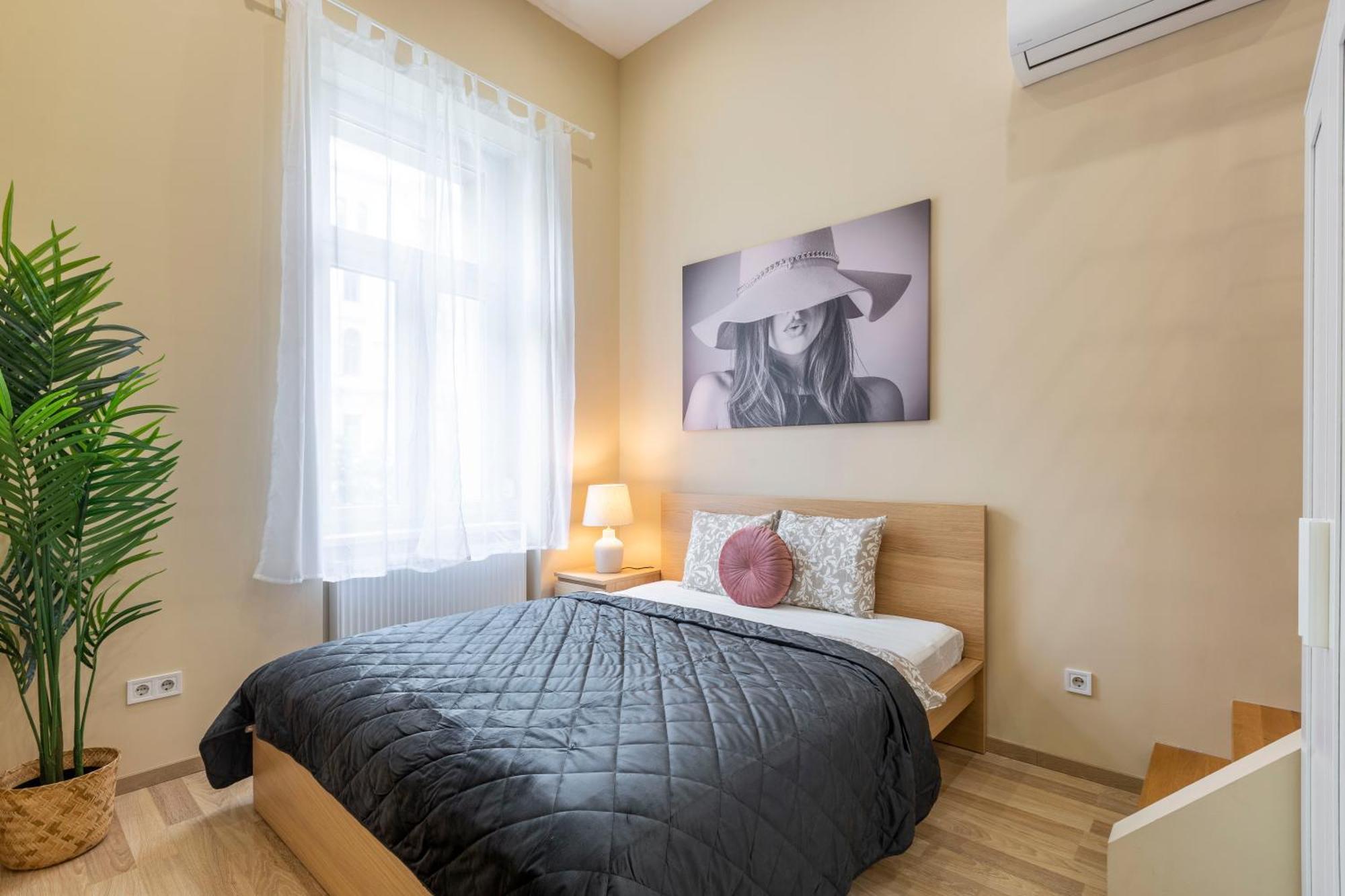 Apartamento Spacious Bajcsy In The Heart Of Budapest