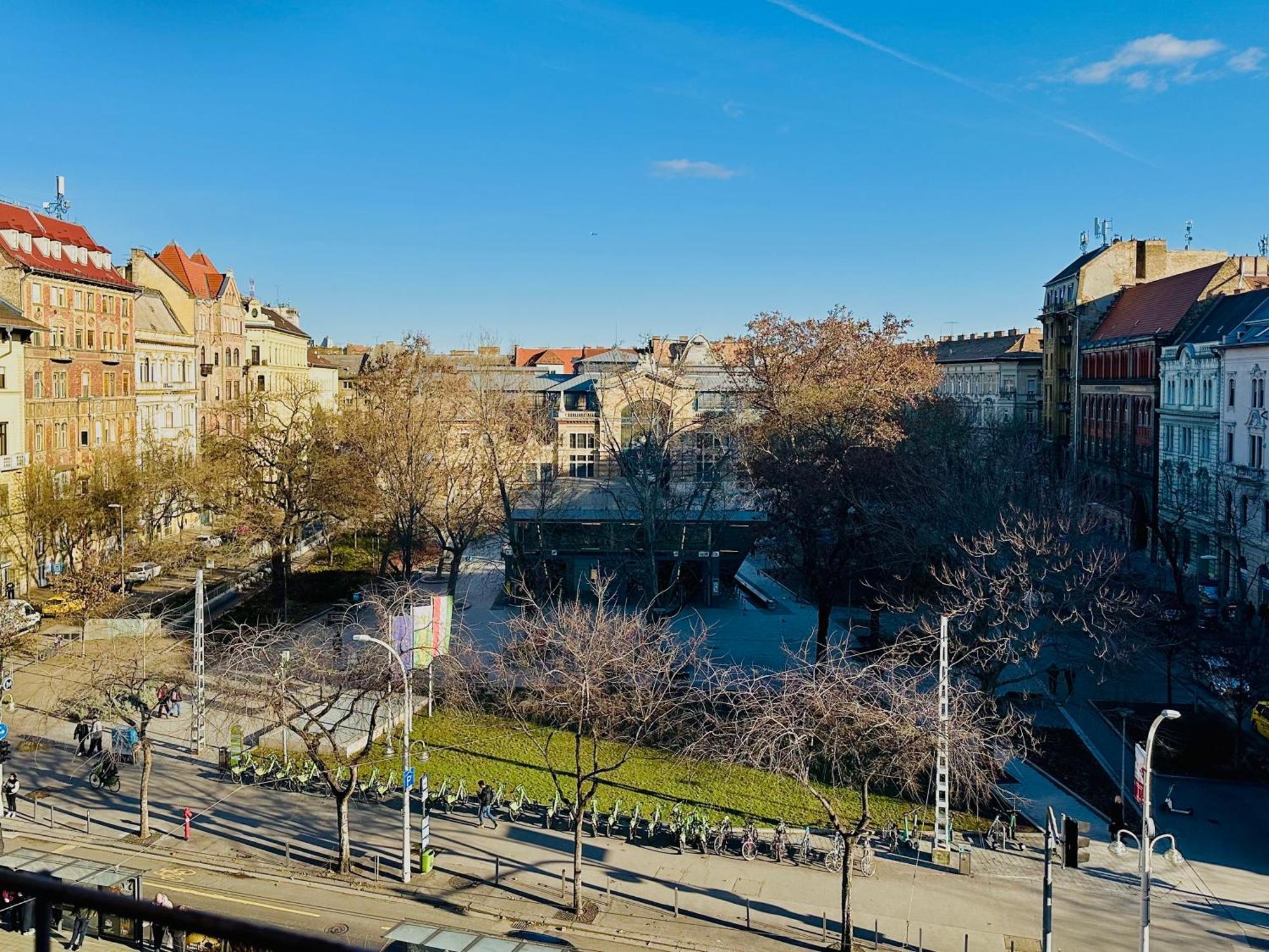 Saffron Center Panoramic Balcony Lejlighed *