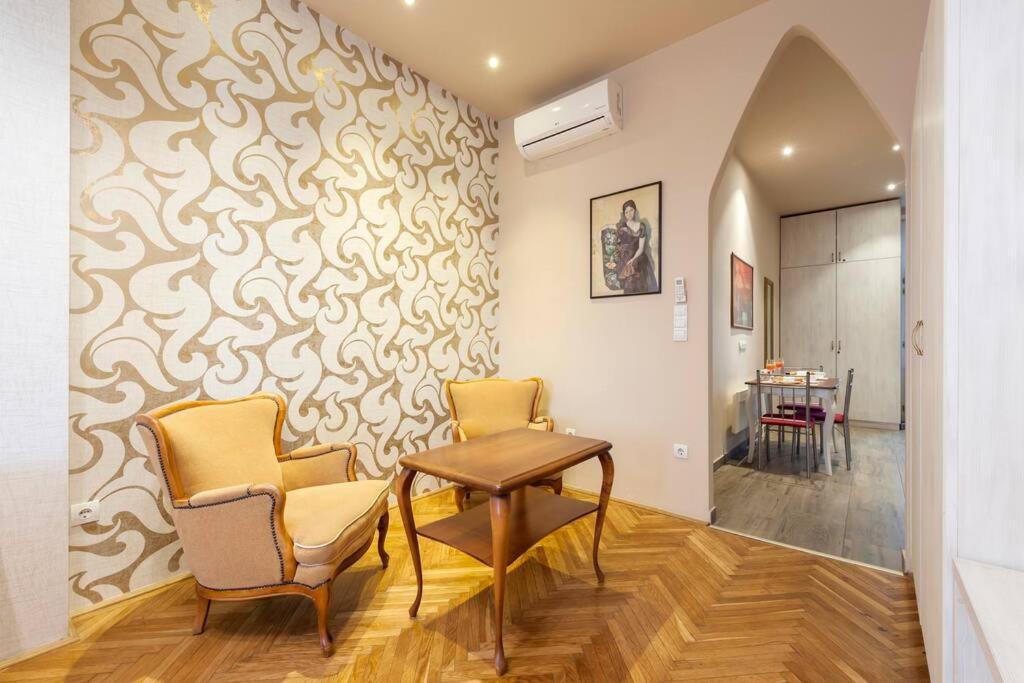 Standard By Hi5 - Rumbach - Synagogue Budapest