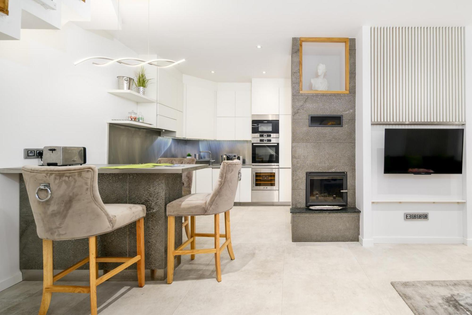 Triplex, Rooftop With Parlament View & Jacuzzi * Budapeszt