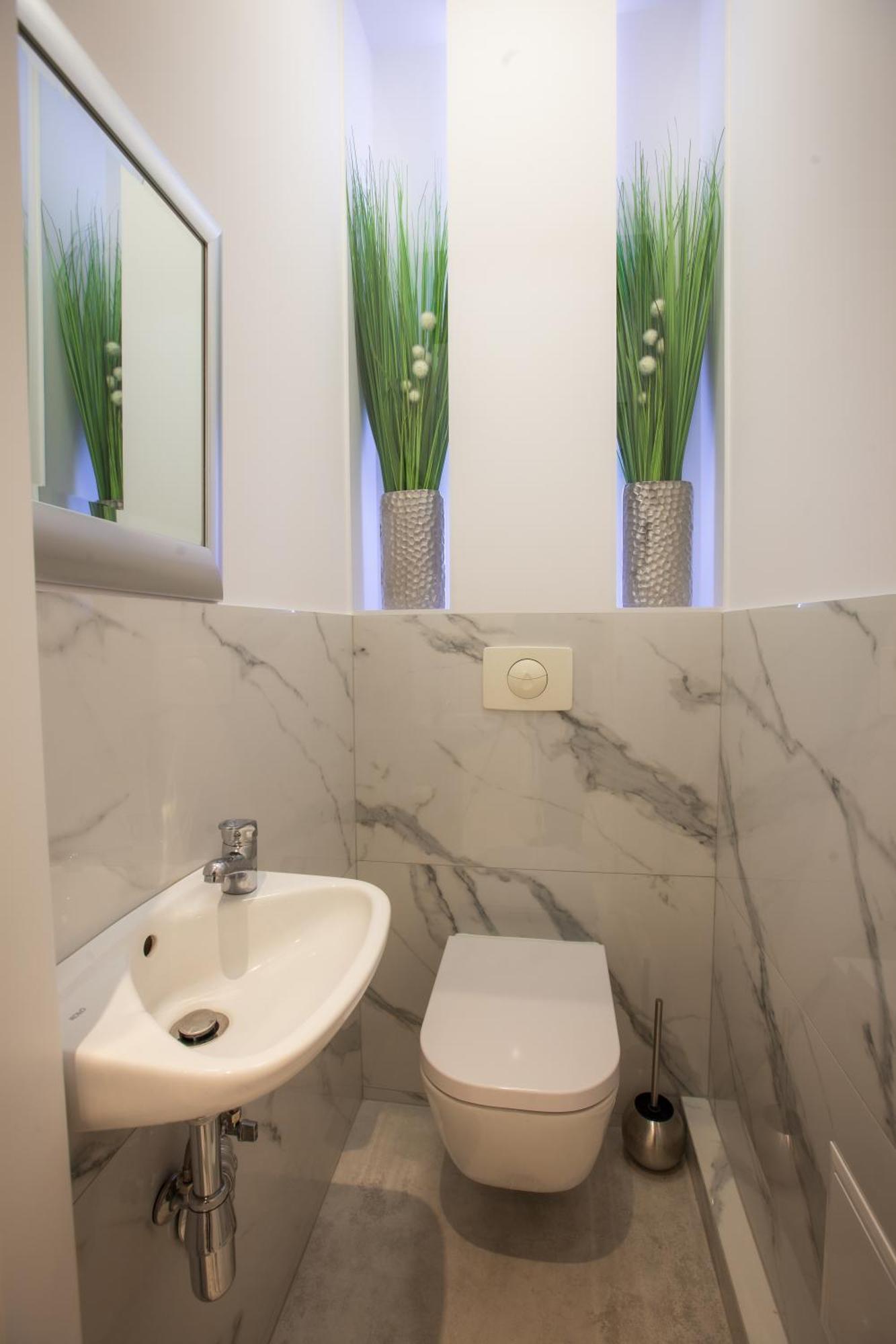 Triplex, Rooftop With Parlament View & Jacuzzi Apartament *