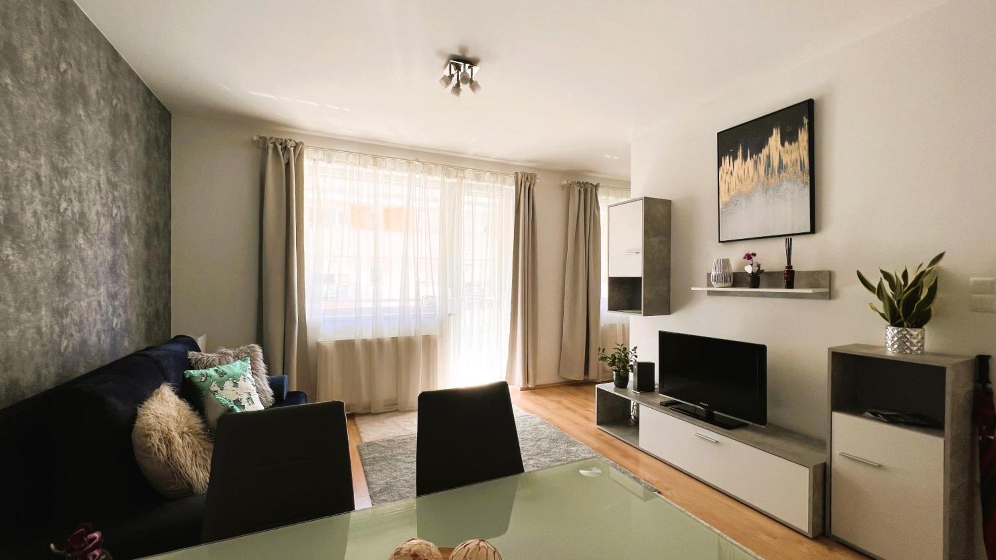Apartment Cosy Living W Balcony