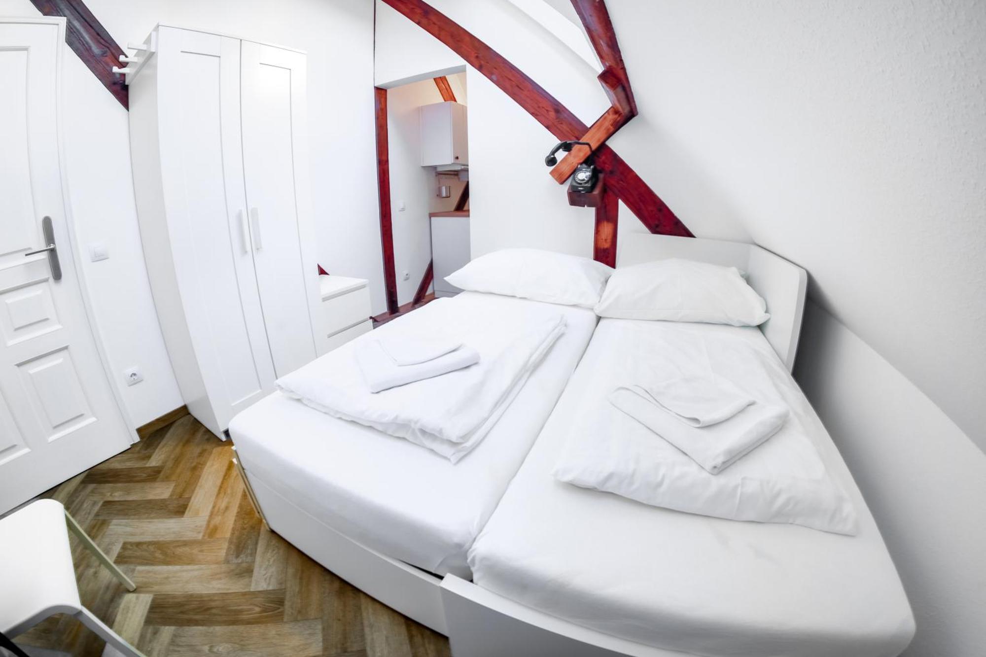 Toni 3* Budapest