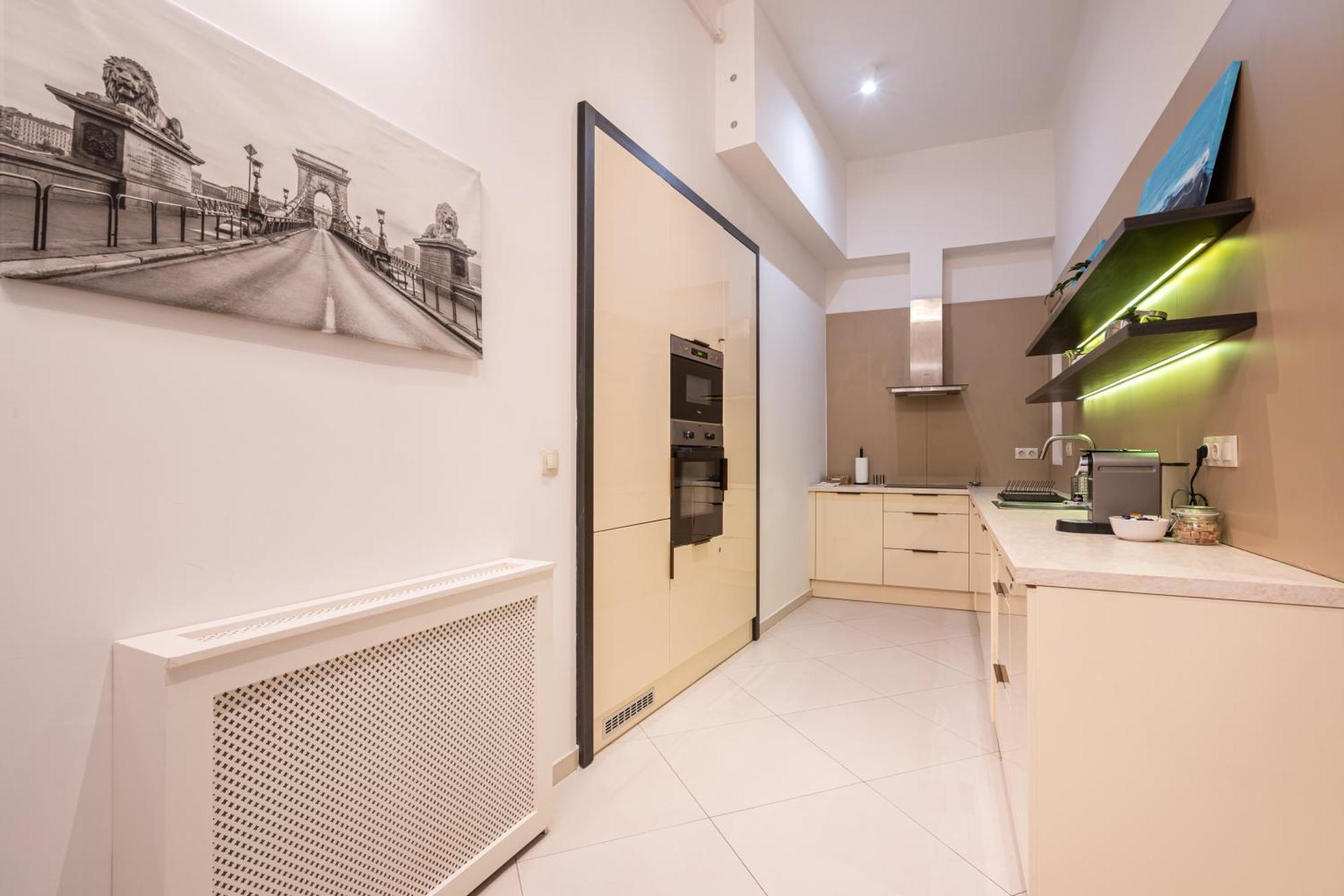 Apartamento Comfy Downtown Hideaway With Urban Touch