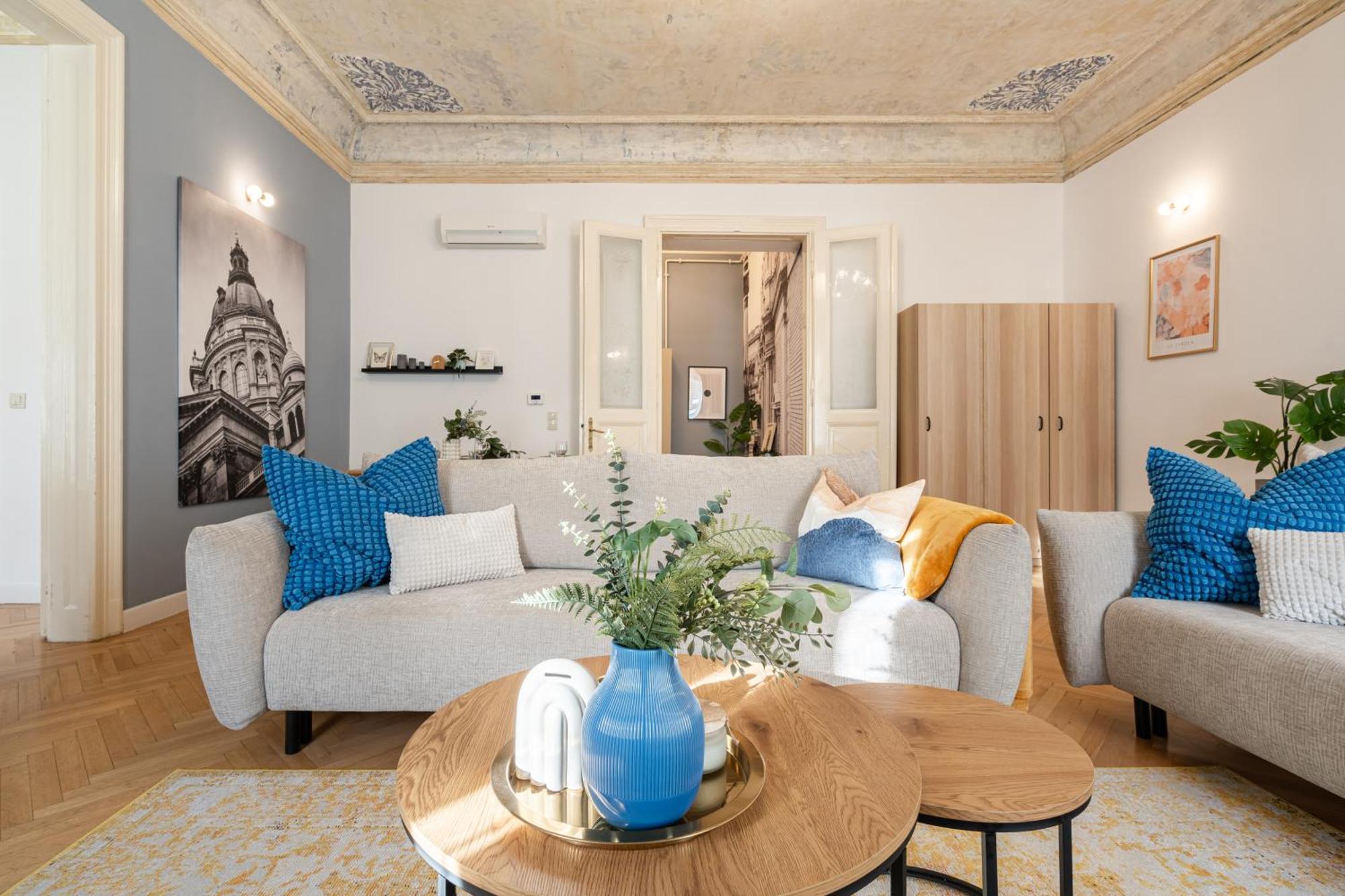 Comfy Downtown Hideaway With Urban Touch * Budapest