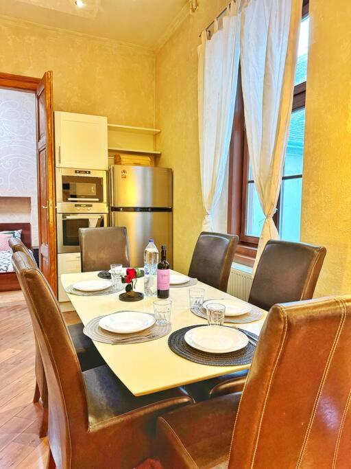 Ultra Central / 10 Ppl Apartamento *
