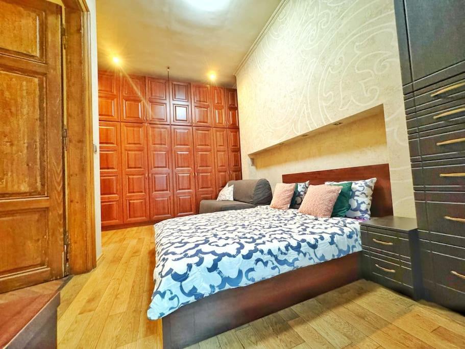 Apartamento Ultra Central / 10 Ppl *
