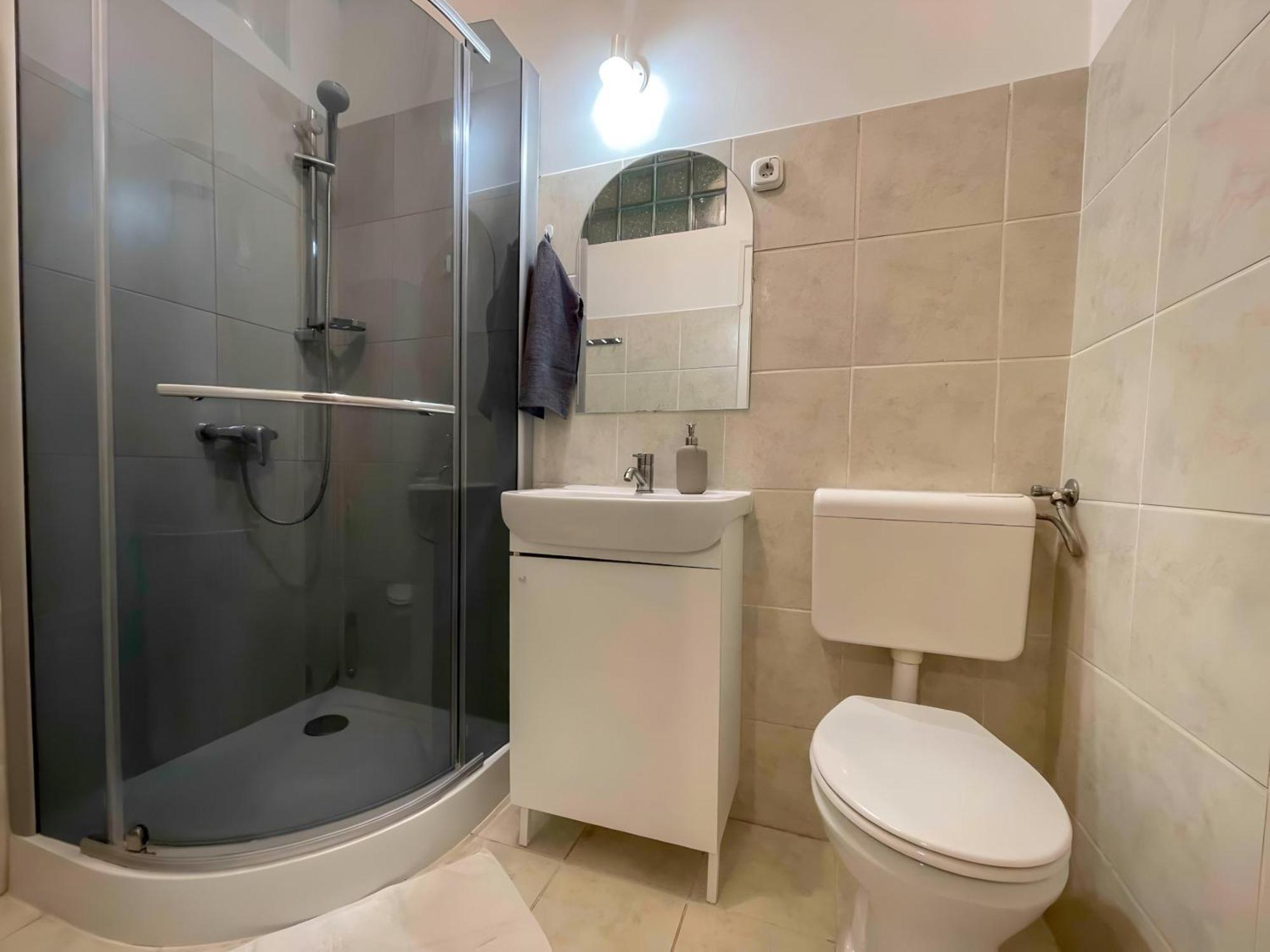 R172 Elitehost Raday Studio Appartement Boedapest