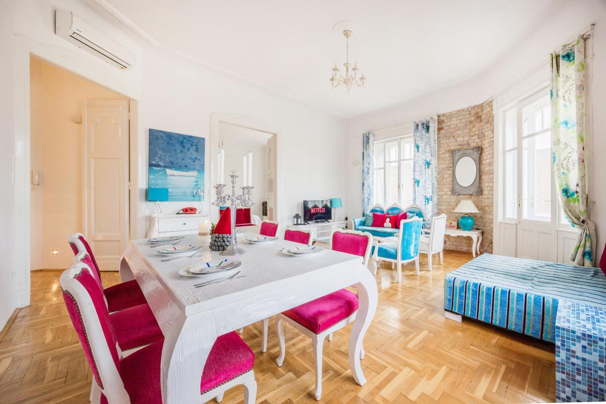 Amazing View Designer With Sauna And Jacuzzi 3 Min To Opera House * Budapest