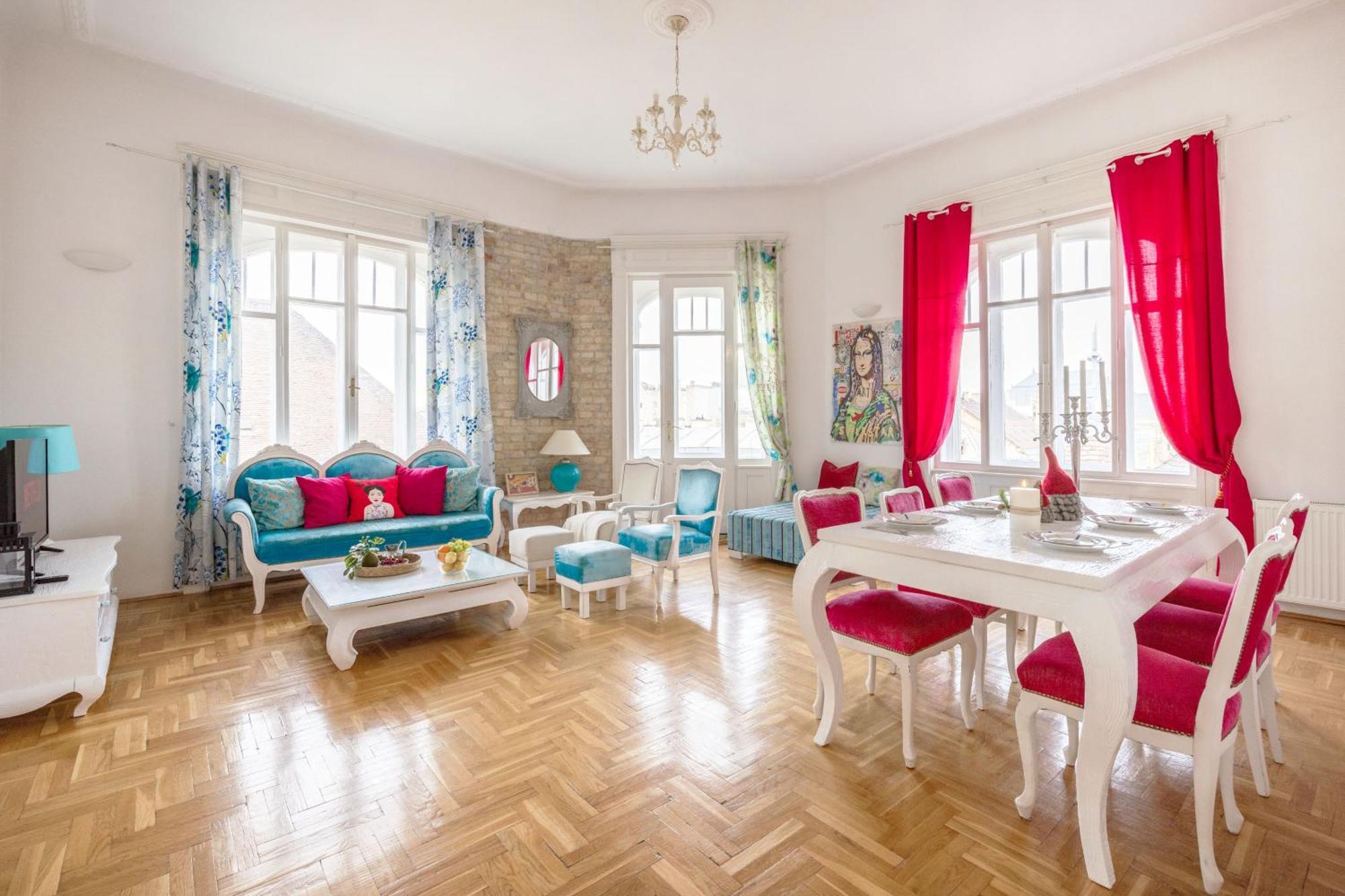 Amazing View Designer With Sauna And Jacuzzi 3 Min To Opera House Lejlighed Budapest