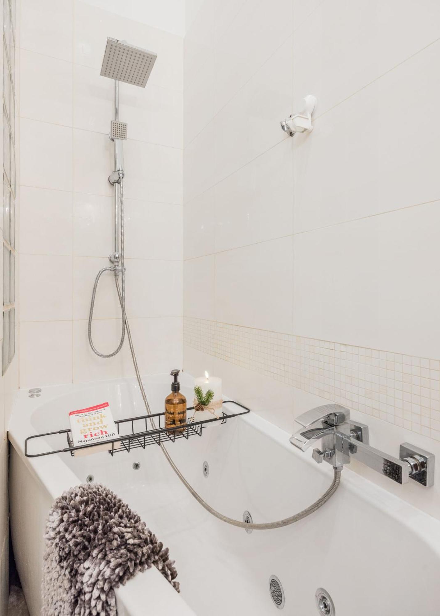 Lejlighed Amazing View Designer With Sauna And Jacuzzi 3 Min To Opera House Budapest