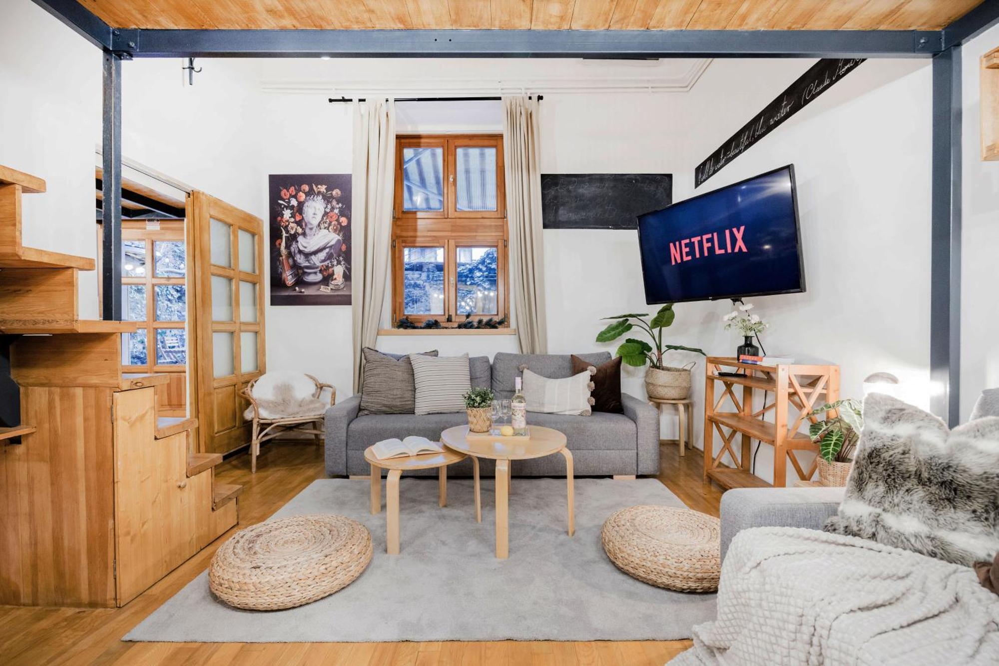 Wellness Wonderland: Garden, Sauna, Jacuzzi In Cbd *