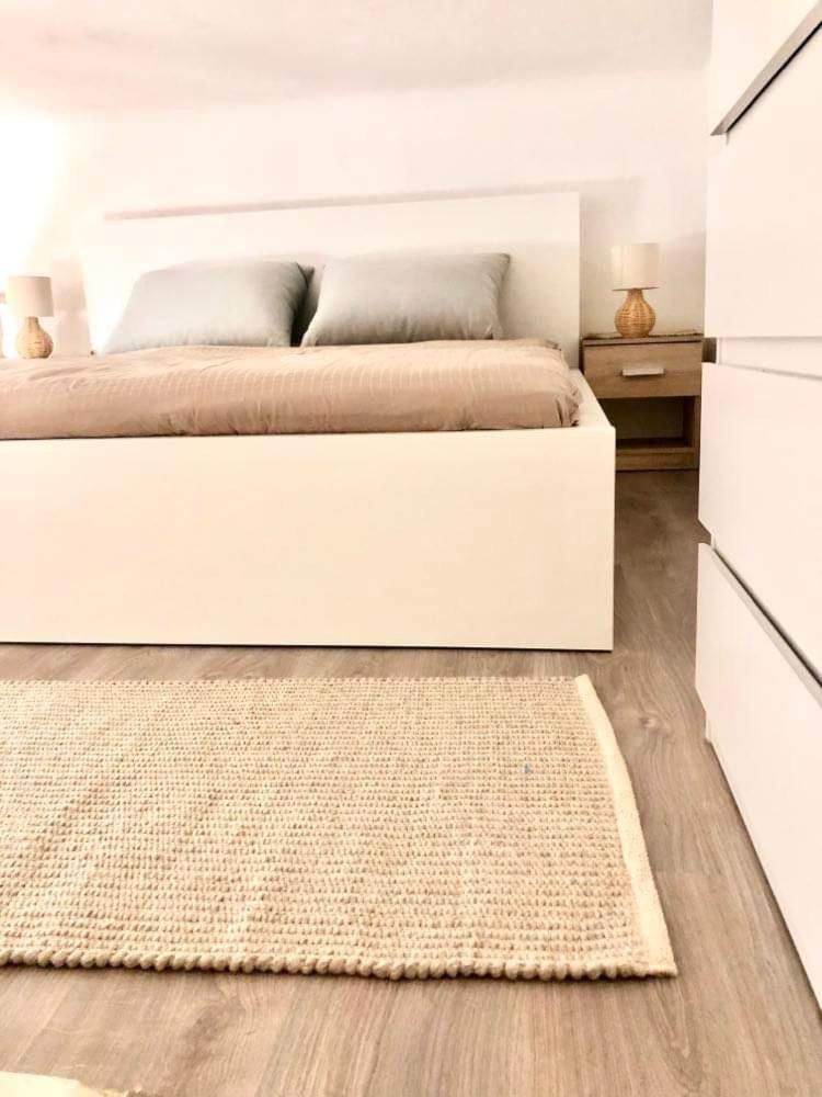 Lägenhet Rose Apartmann