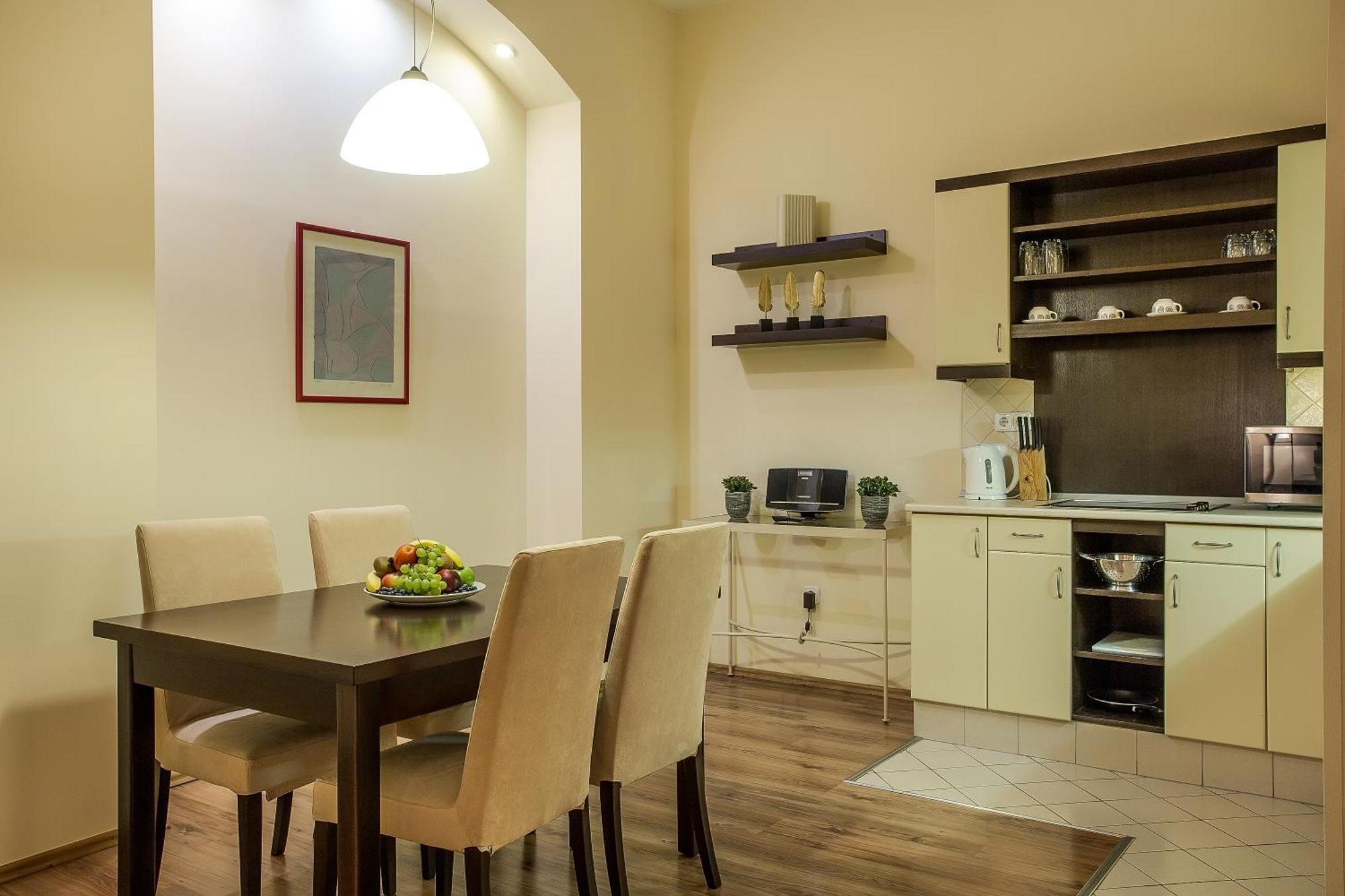 Mamaison Izabella Budapest