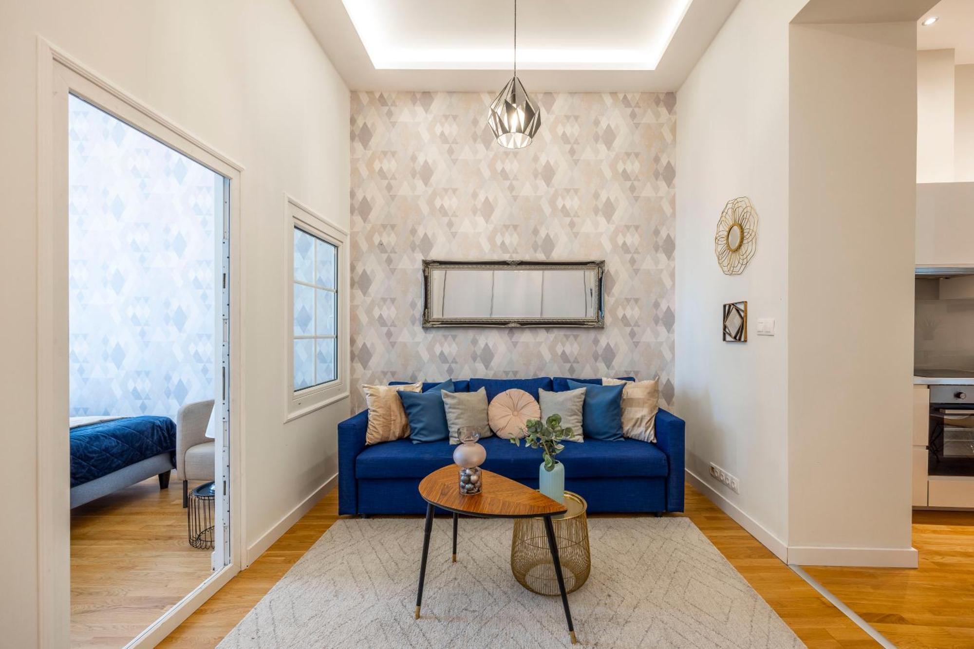 Luxury Quentin 2 Bedrm, 2 Bathrm * Budapest