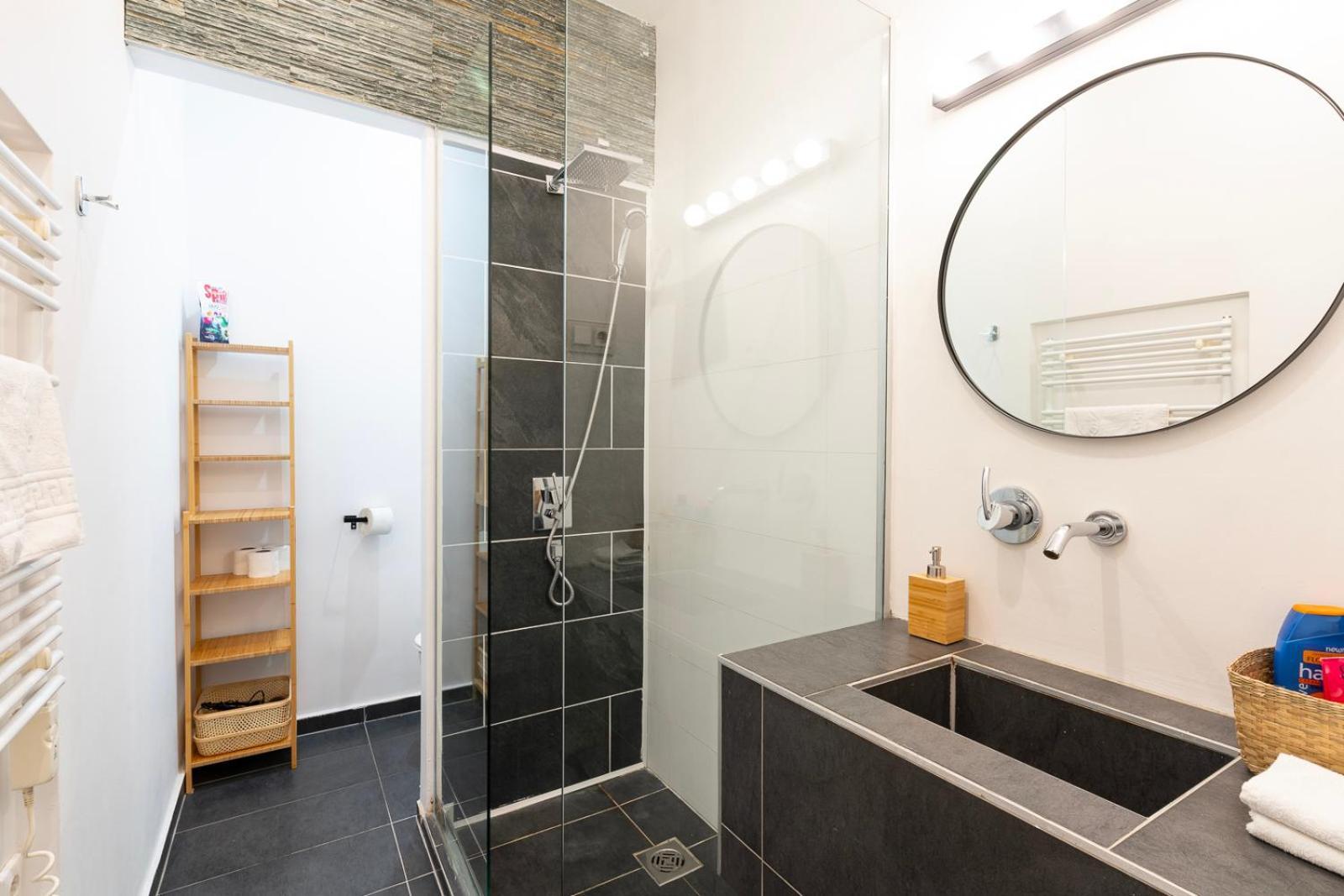 Appartement Modern Uniquely Designed Flat Andrassy Avenue And Oktogon Square