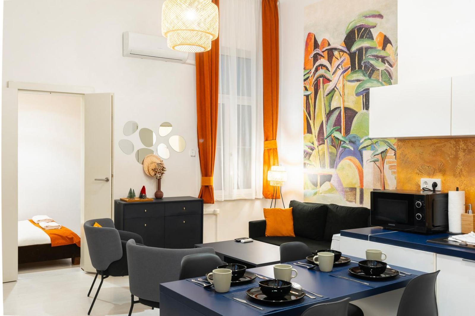 Modern Uniquely Designed Flat Andrassy Avenue And Oktogon Square * Boedapest