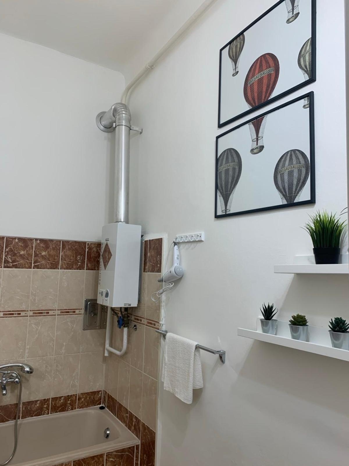 Apartment Cozy & Quiet Retro Style Budapest
