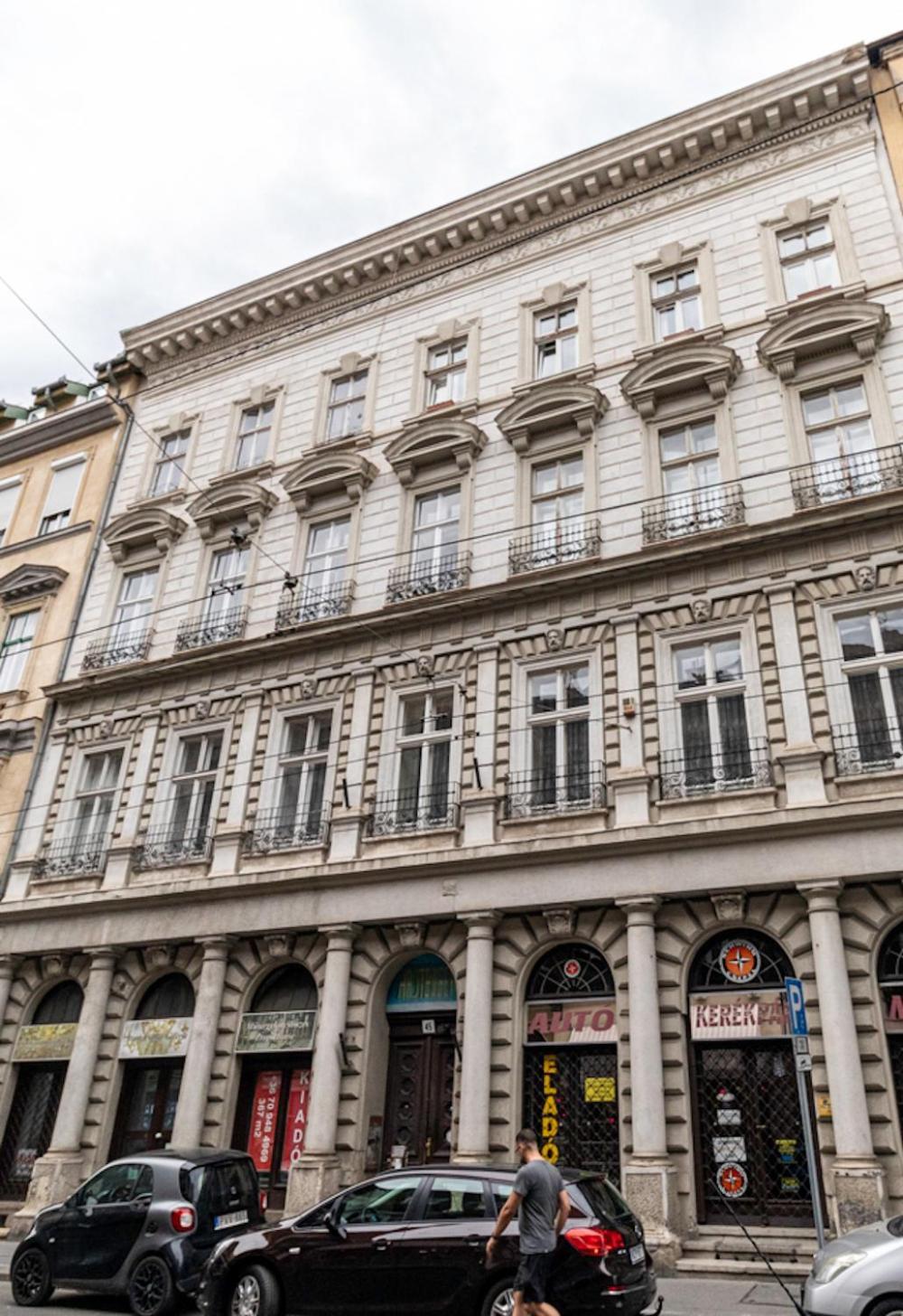 Exclusive Grand In The Heart Of *