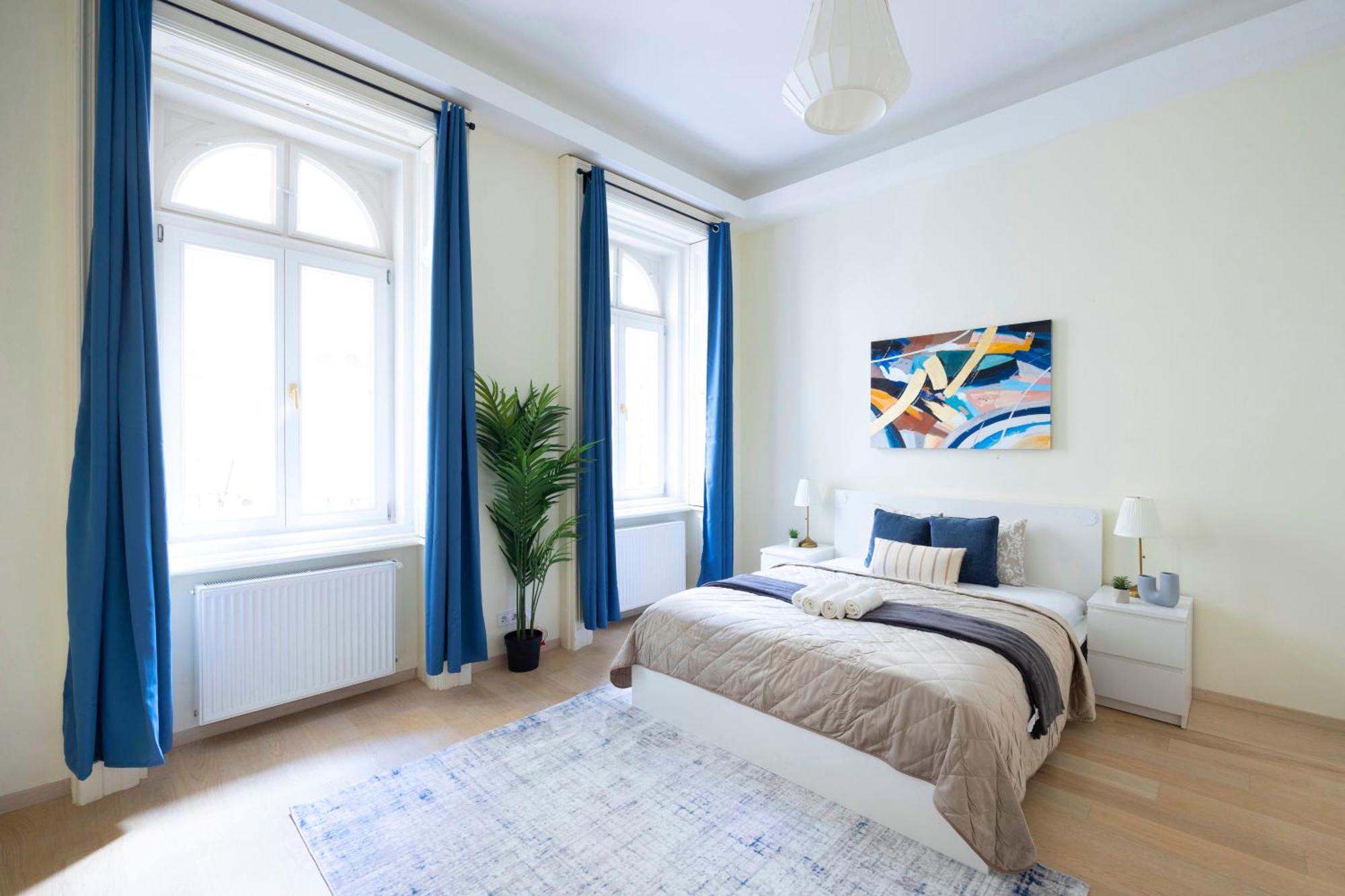 Exclusive & Spacious W/ 4bedrm 2bathrm