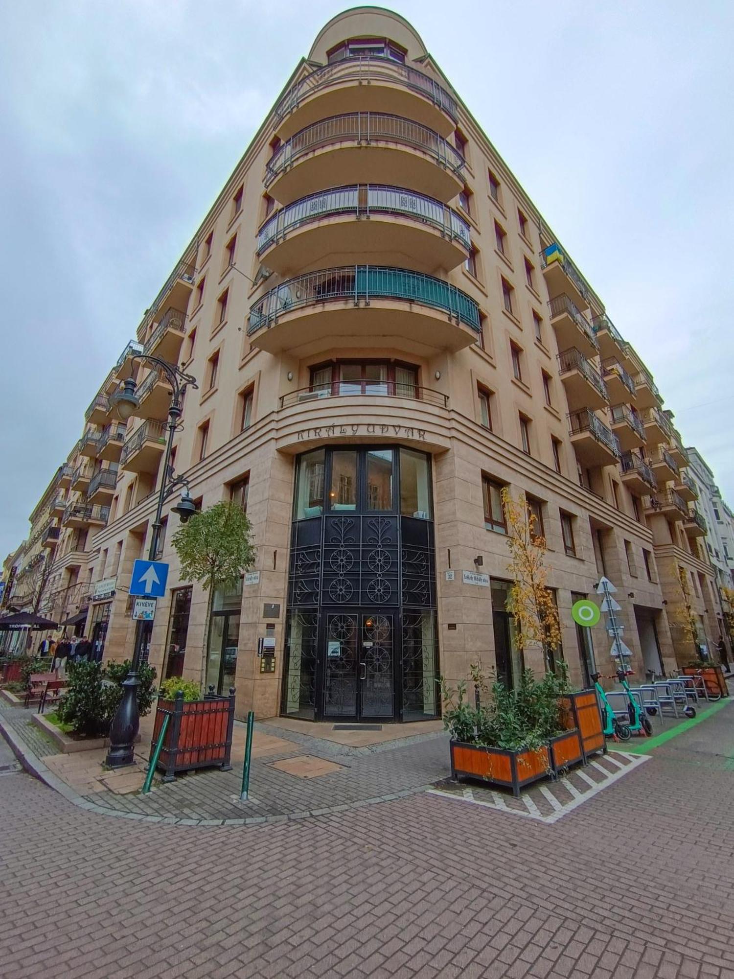 K321 Elitehost Kiraly Apartamento *