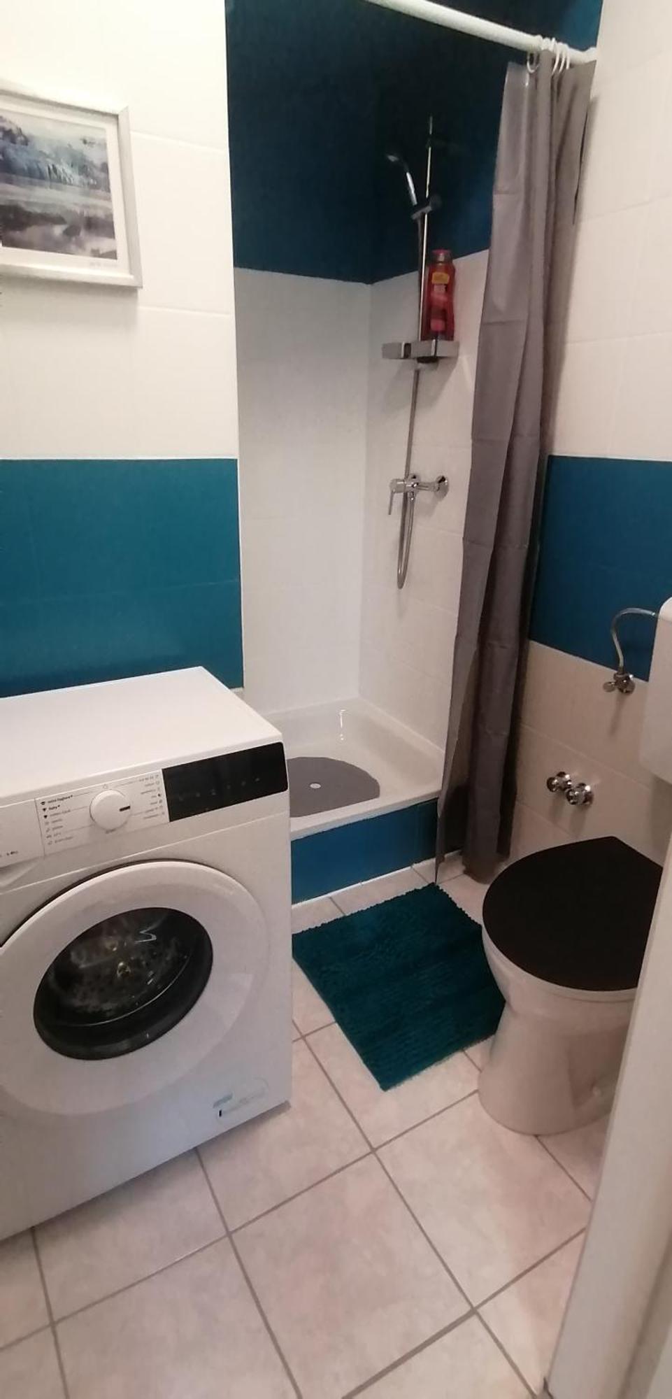 Apartment R