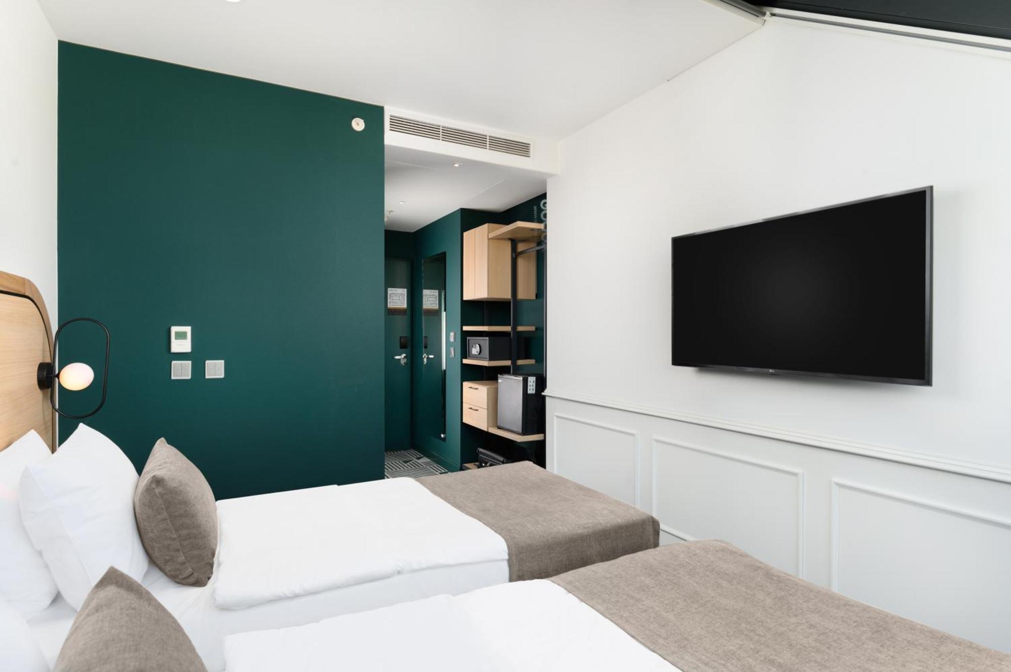 Oktogon Haggenmacher By Continental Group Hotel