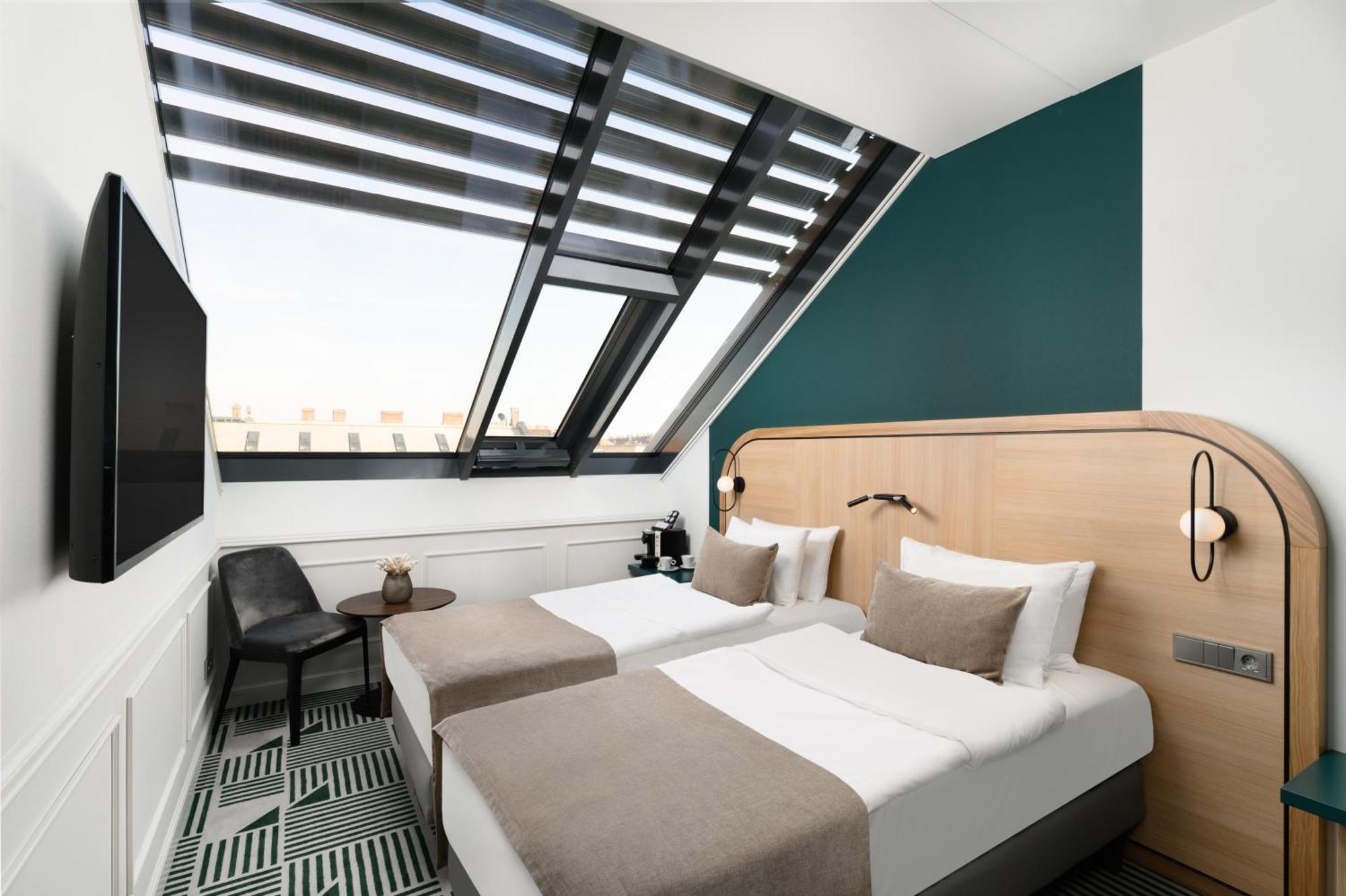 Oktogon Haggenmacher By Continental Group Hotell