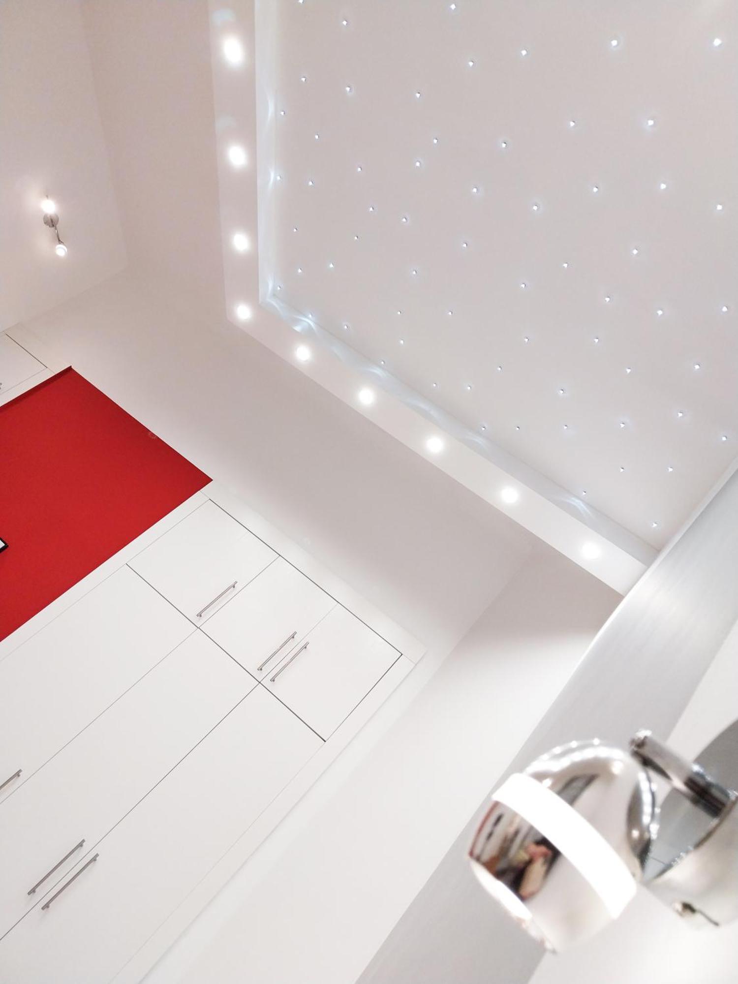 Appartamento King Bed & Cozy Lighting, Free Wifi In Budapest *