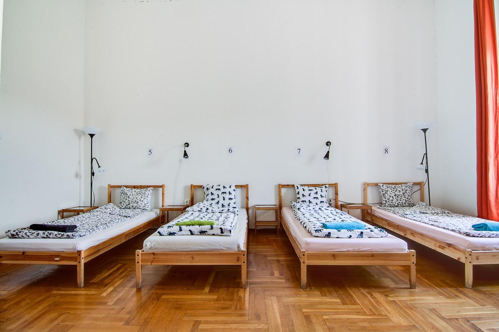 Pal'S Hostel And Apartments Budapest