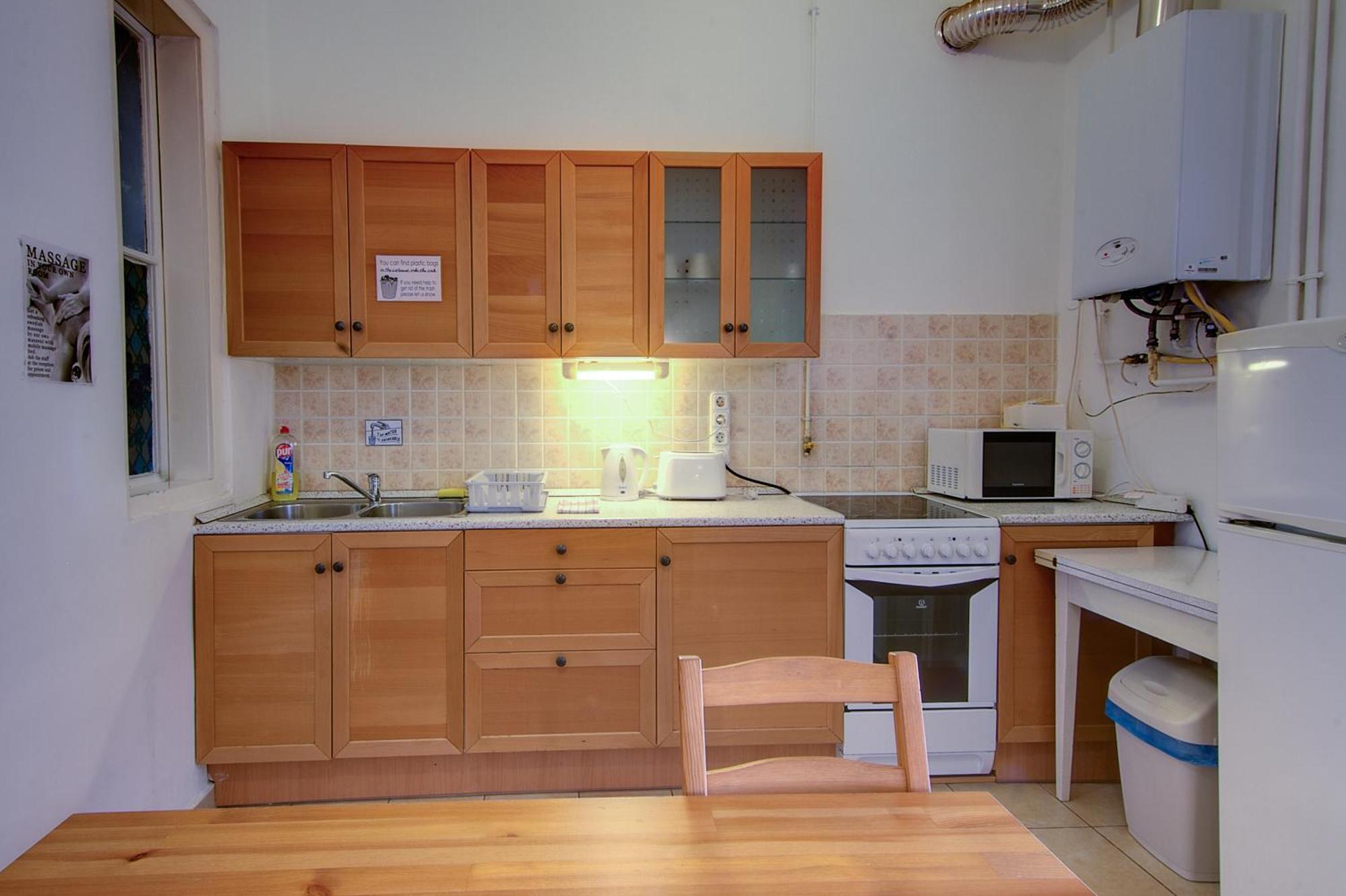 Pal'S Hostel And Apartments Hostel *