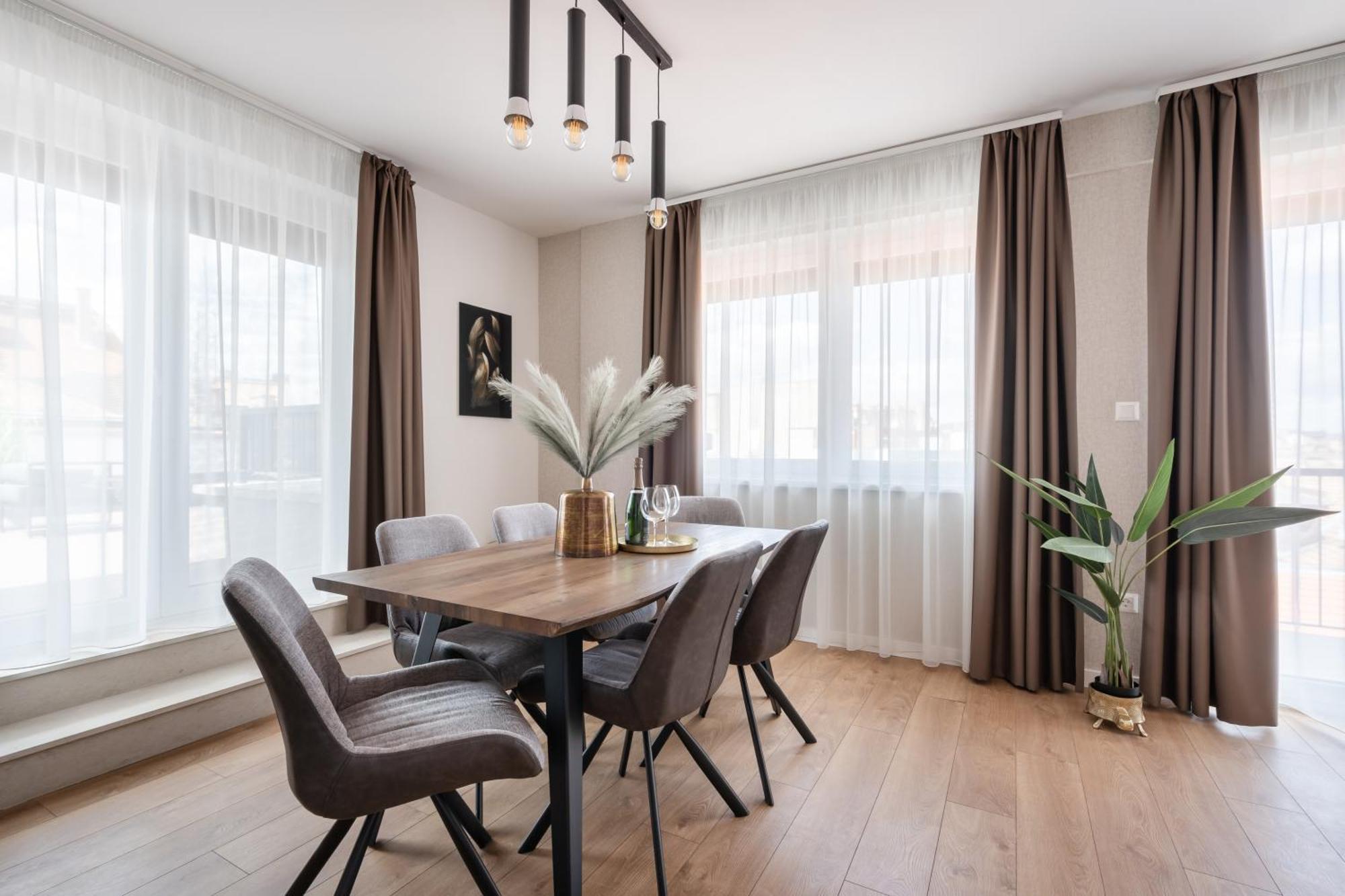 Apartment The Rose Garden Pot- Parking Budapest