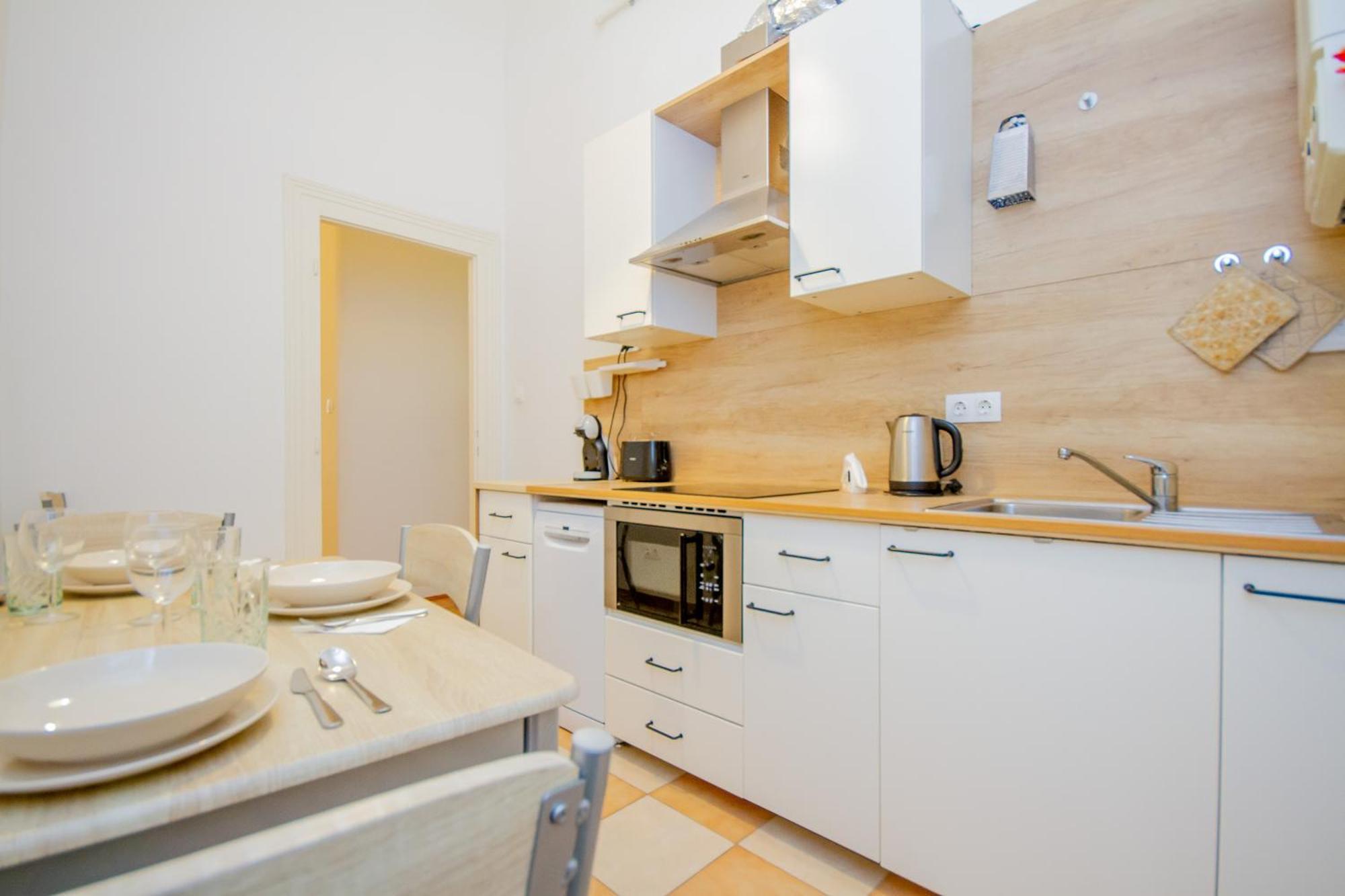 Kelvin's V District 2br Urban Haven By Nw Lejlighed *