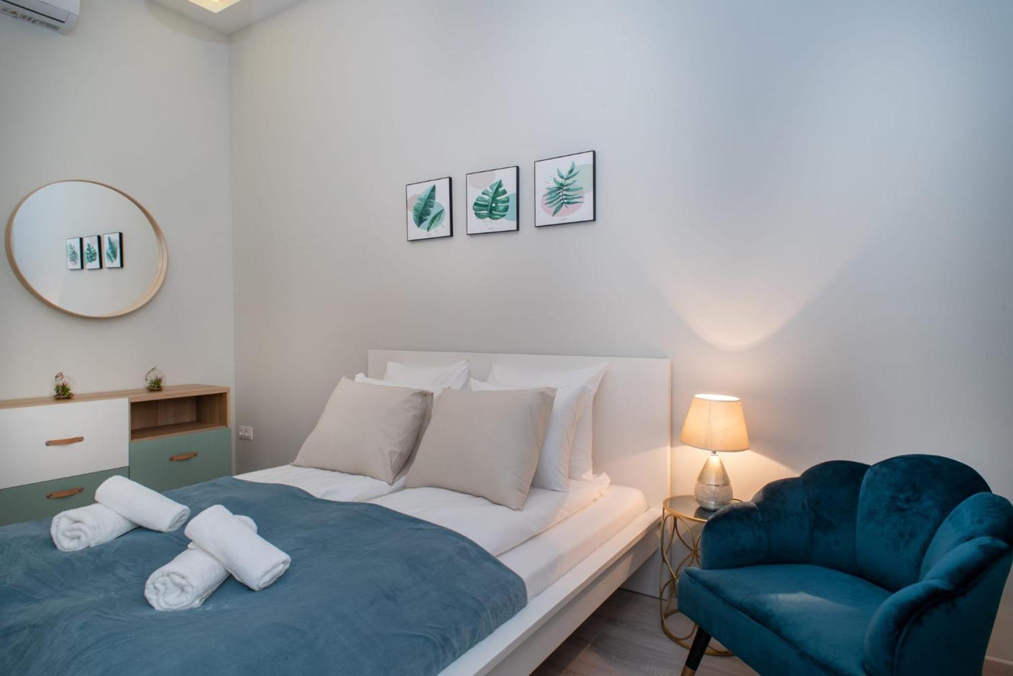 Very New And Large Ac Apartment Budapest