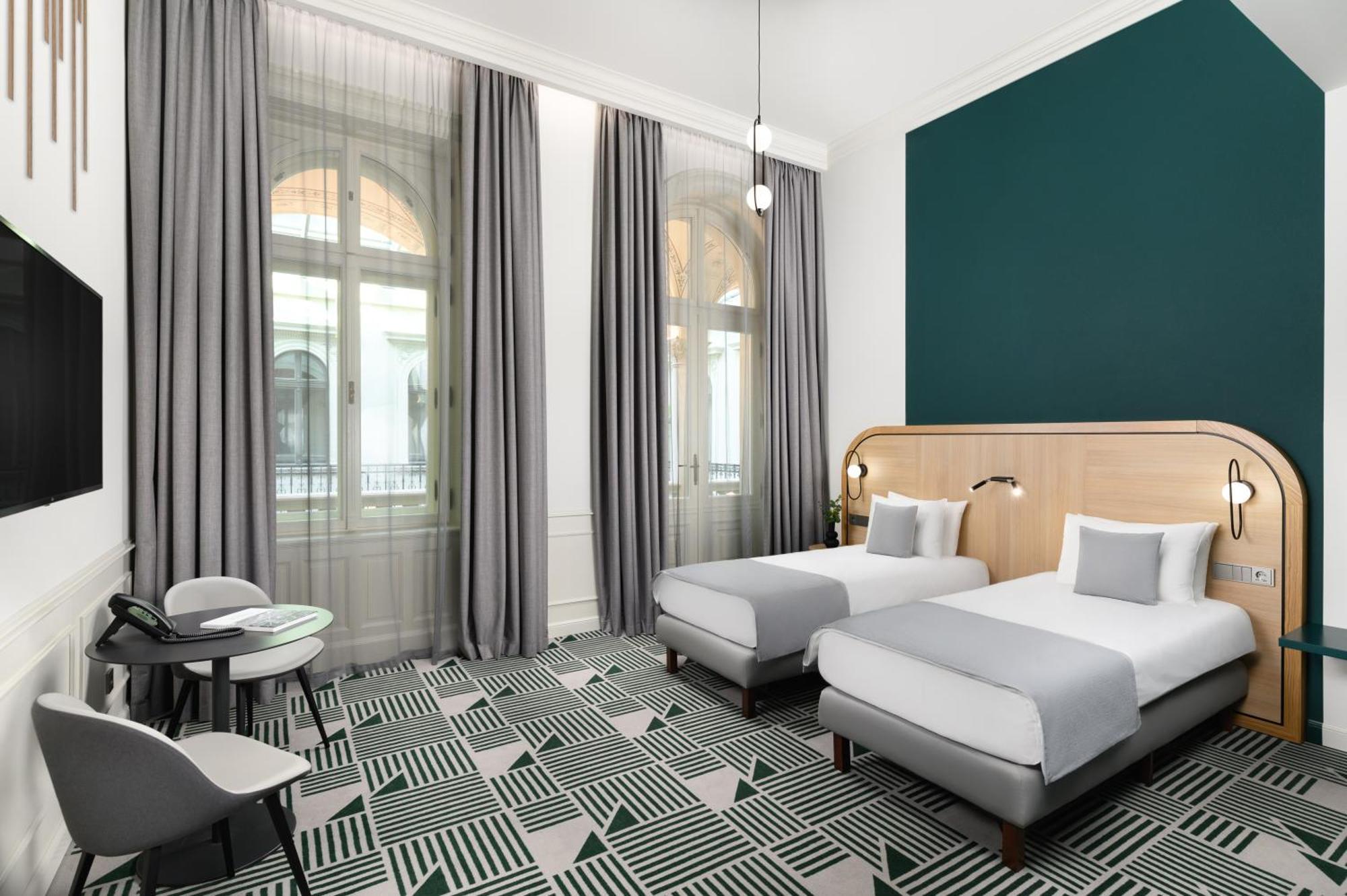 Oktogon Haggenmacher By Continental Group Hotel