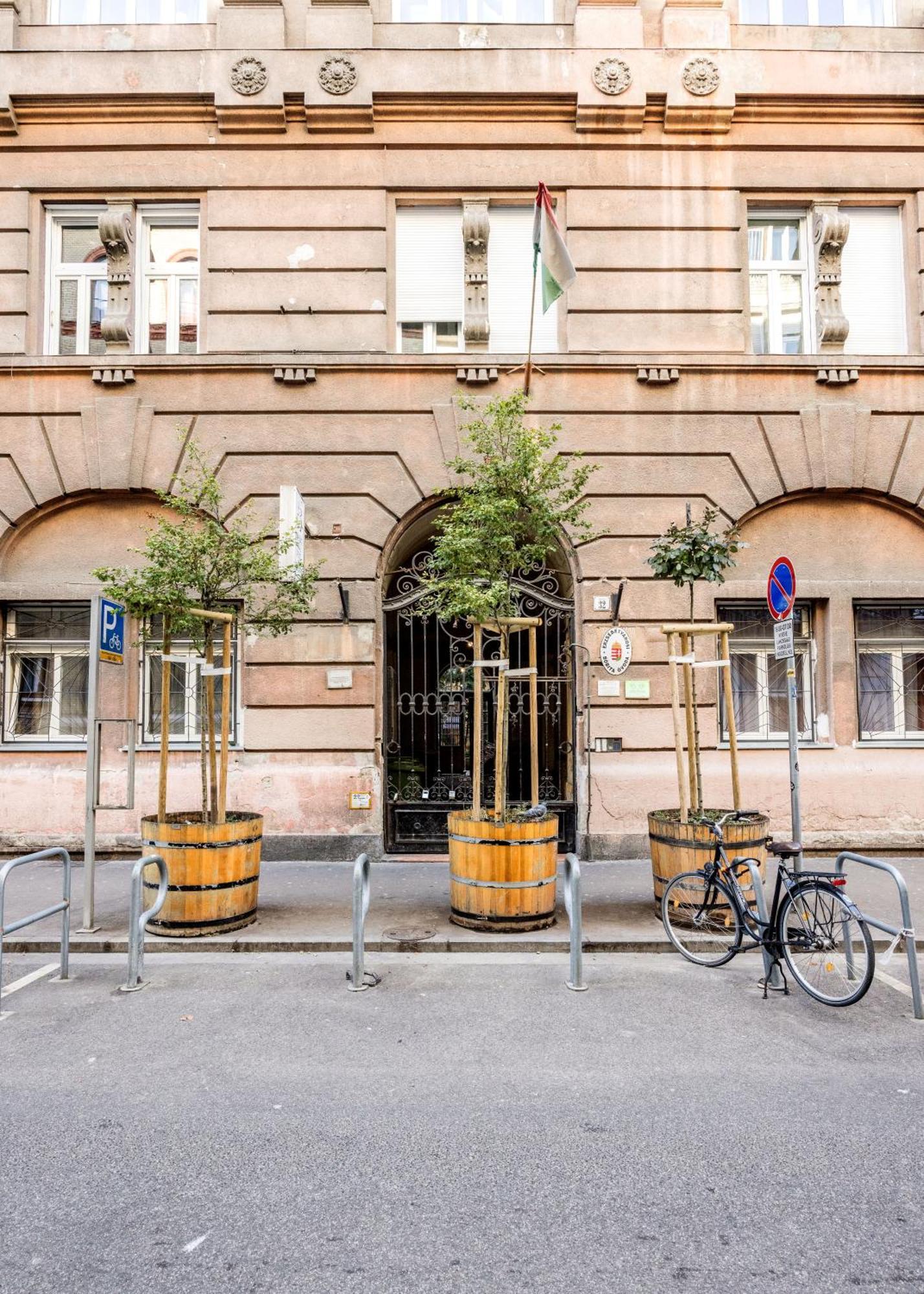 Just Chillin Apt-budapest Historic Landmarks Budapest
