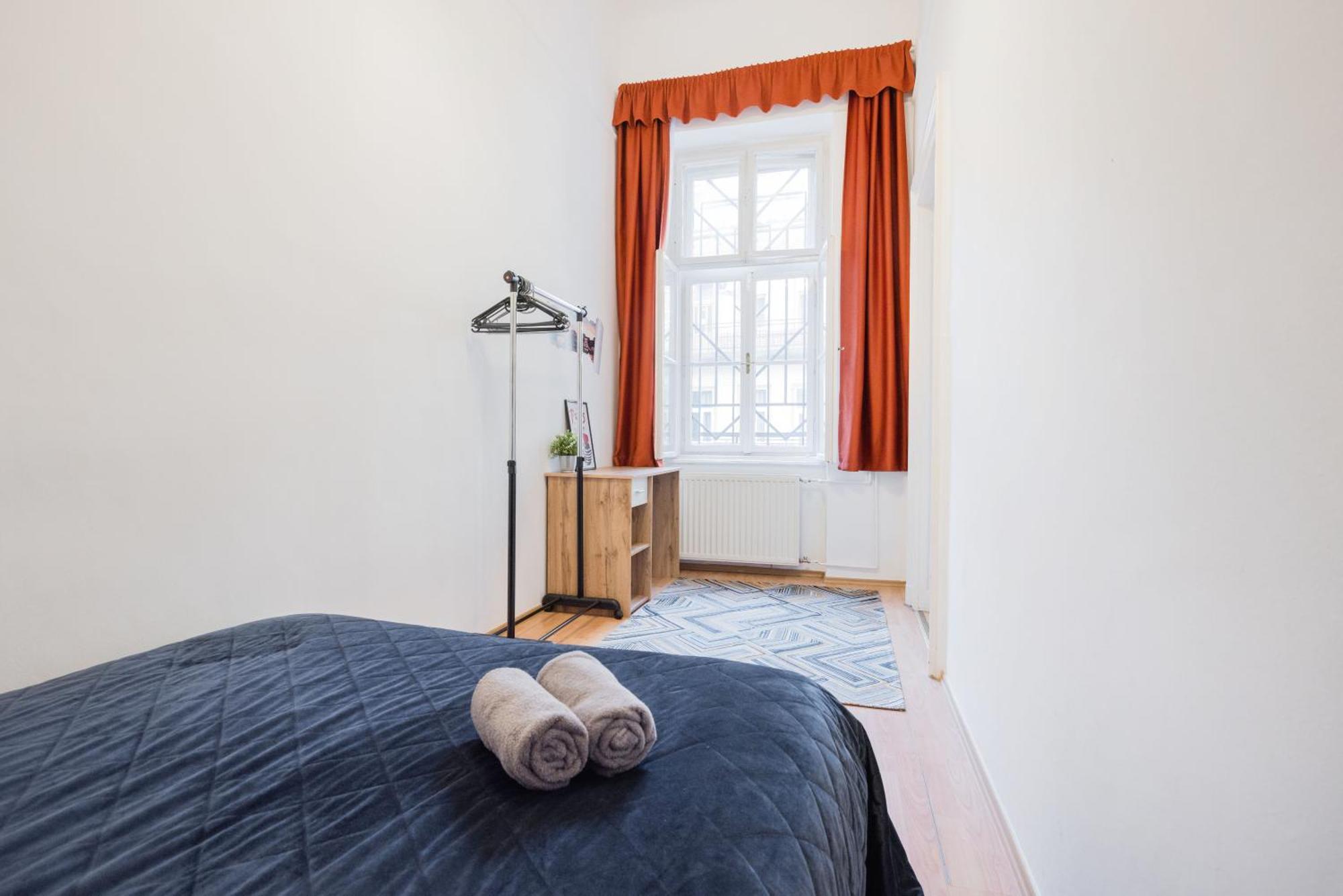 Just Chillin Apt-budapest Historic Landmarks Apartment