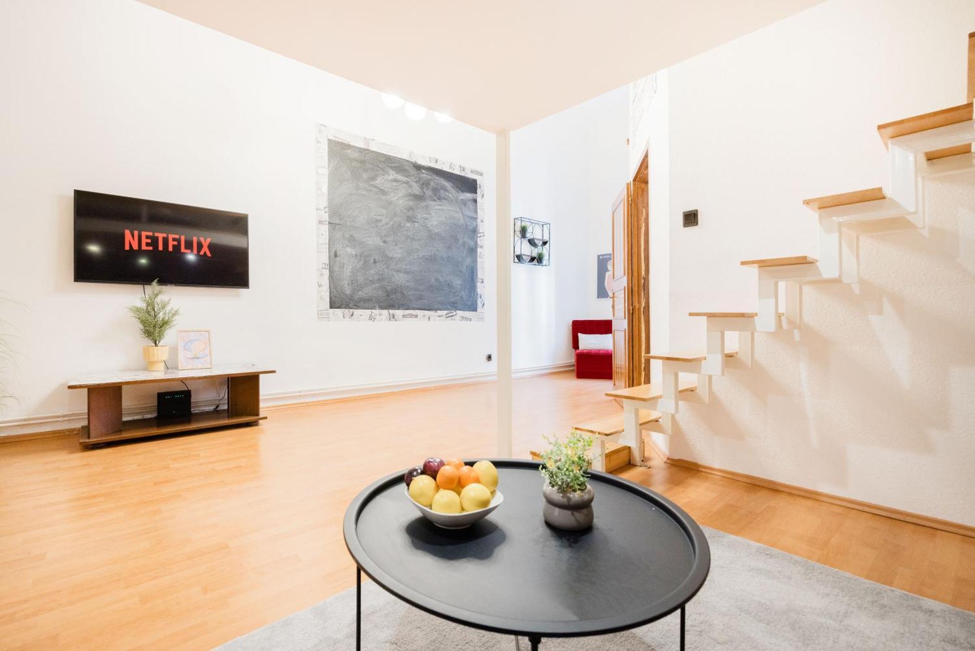 Just Chillin Apt-budapest Historic Landmarks Apartment Budapest