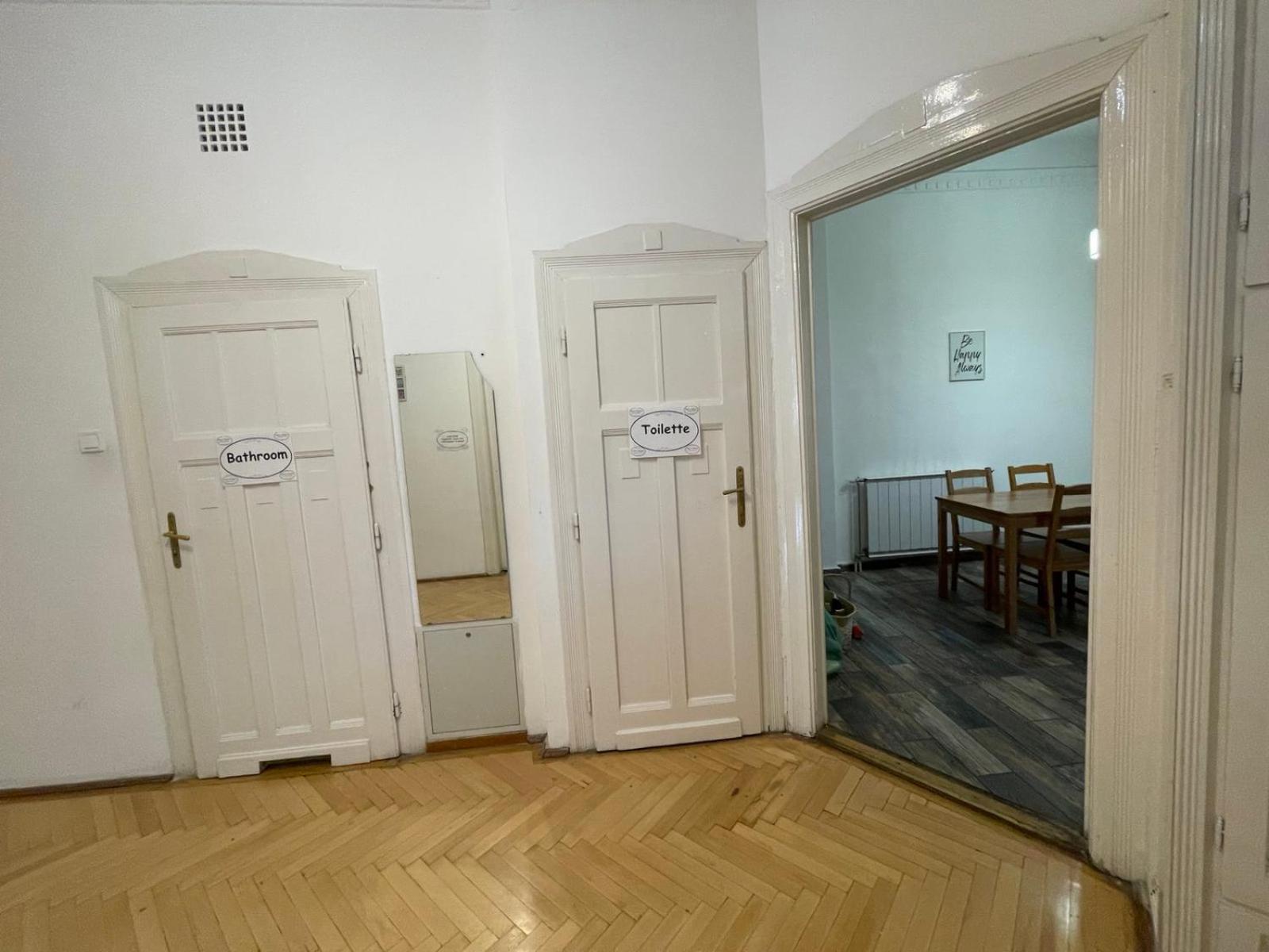 Homestay White Pearl Near Gozsdu Budapest
