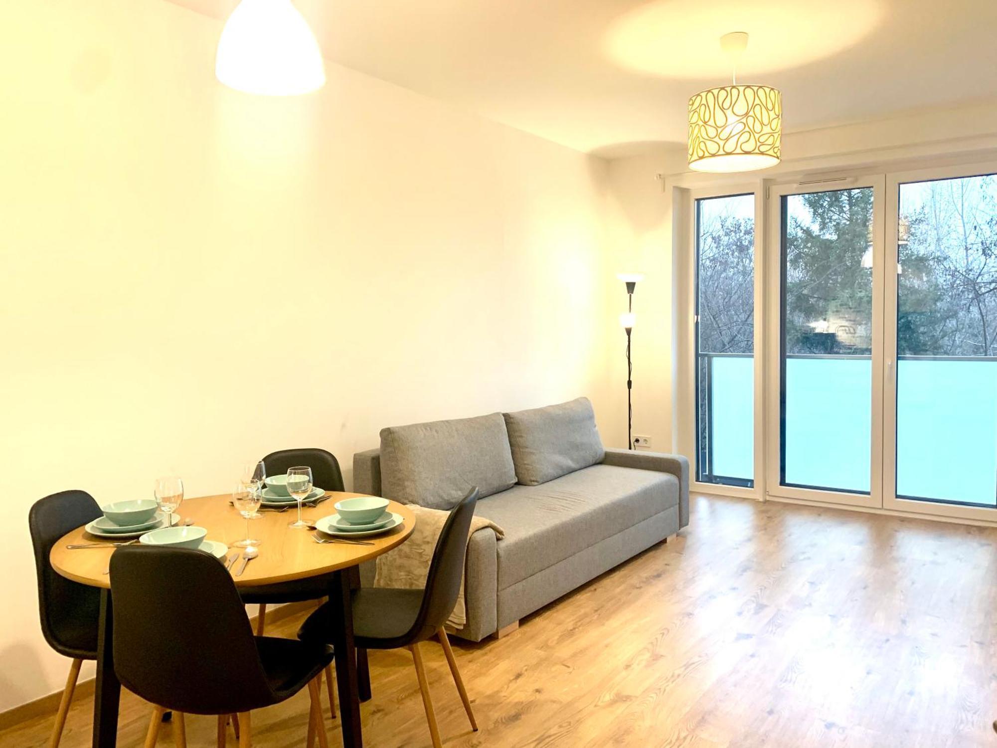 Westside - Modern & Peaceful - Free Garage! Lejlighed Budapest