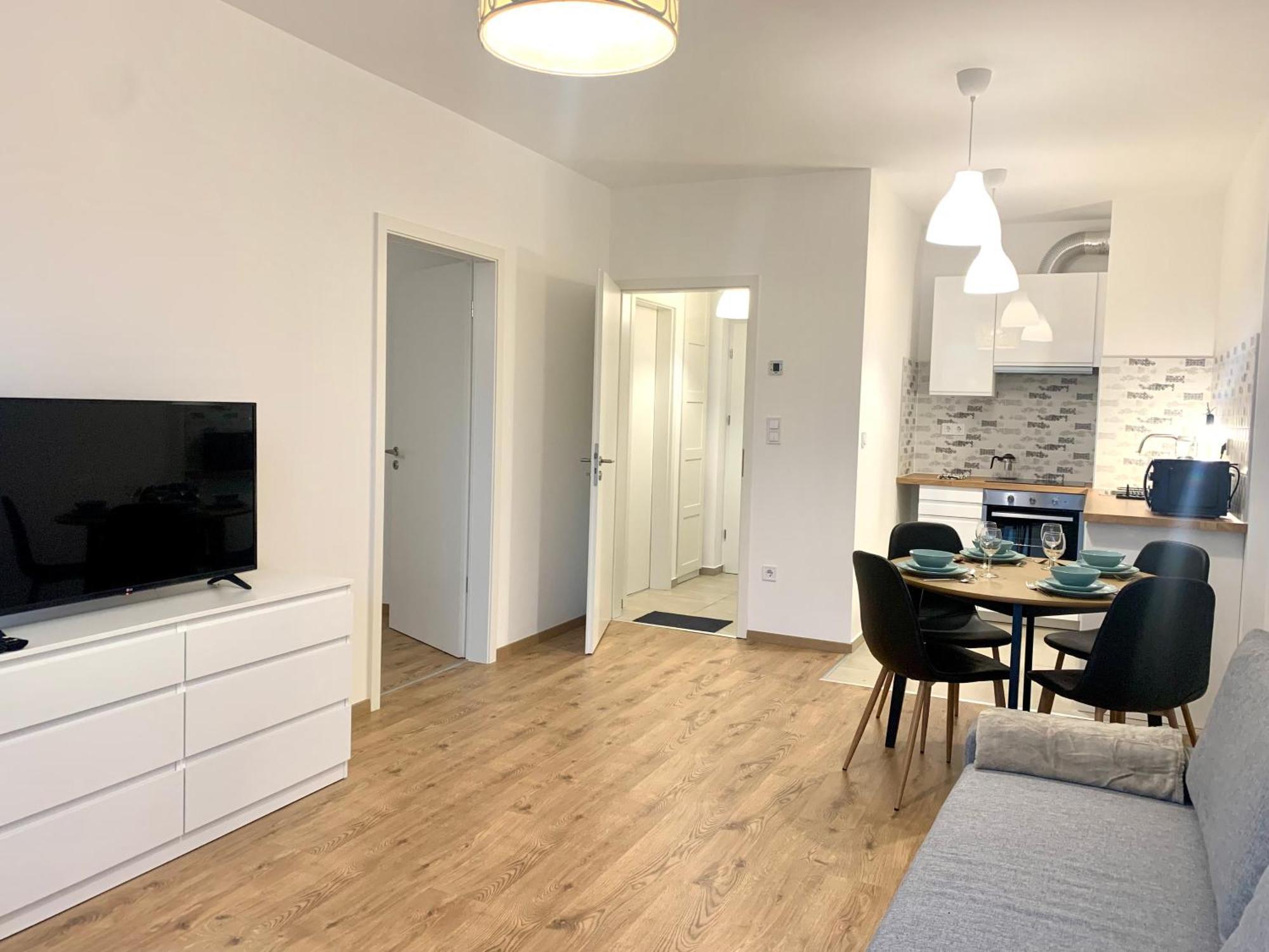 Westside - Modern & Peaceful - Free Garage! Apartamento *
