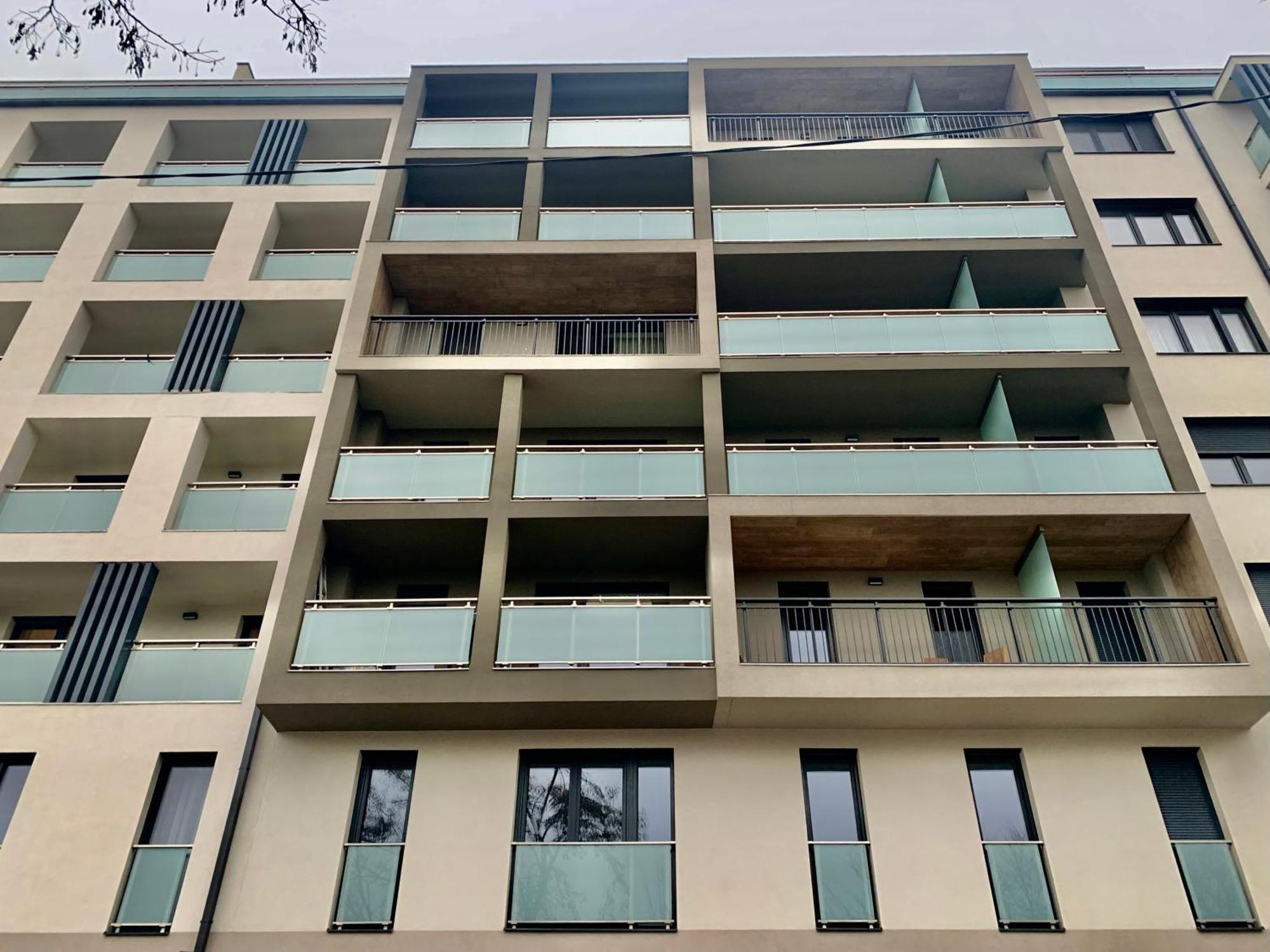 Apartmán Westside - Modern & Peaceful - Free Garage! *