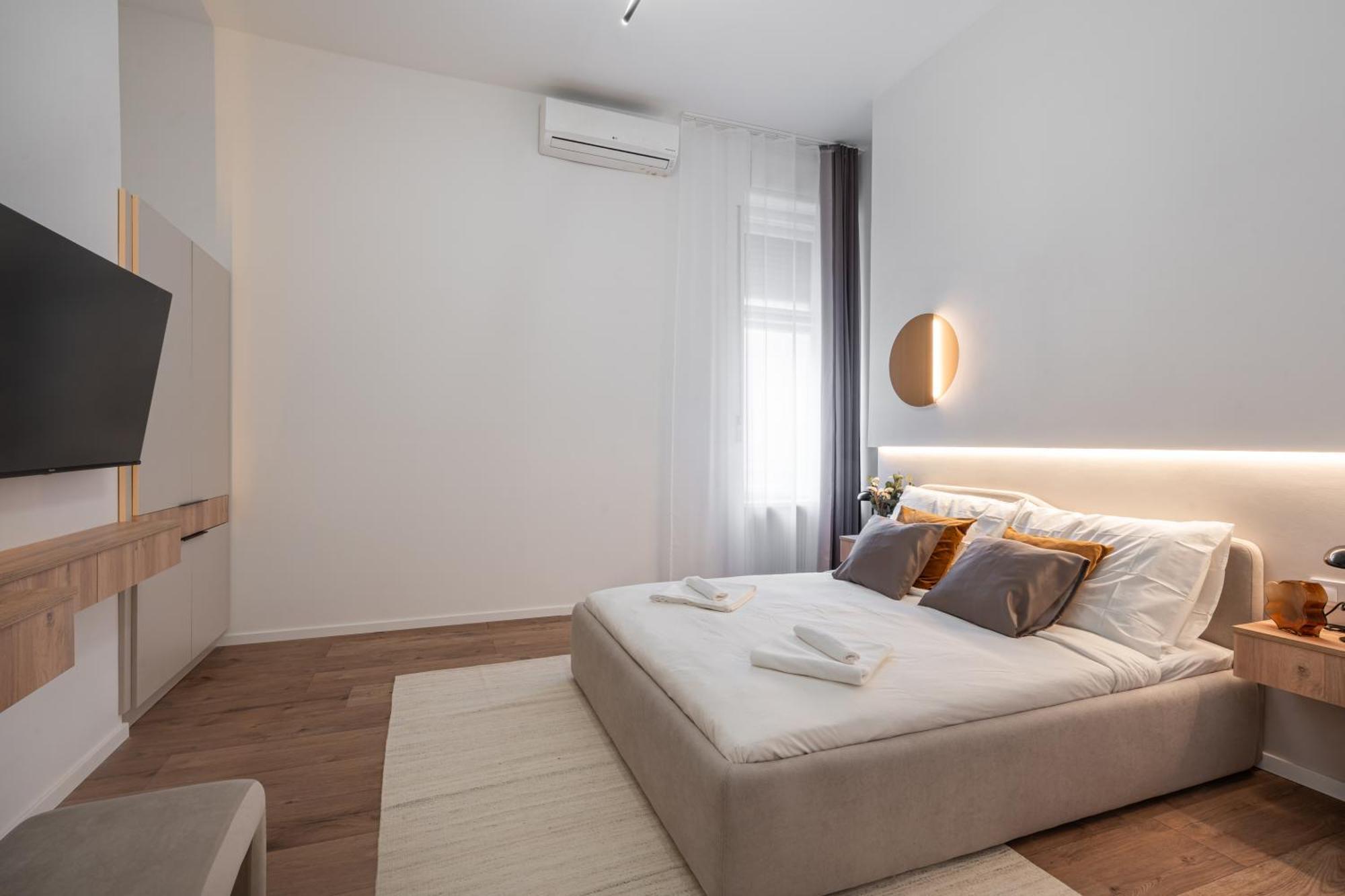 Apartmán Boutique Suites, Location By Bqa
